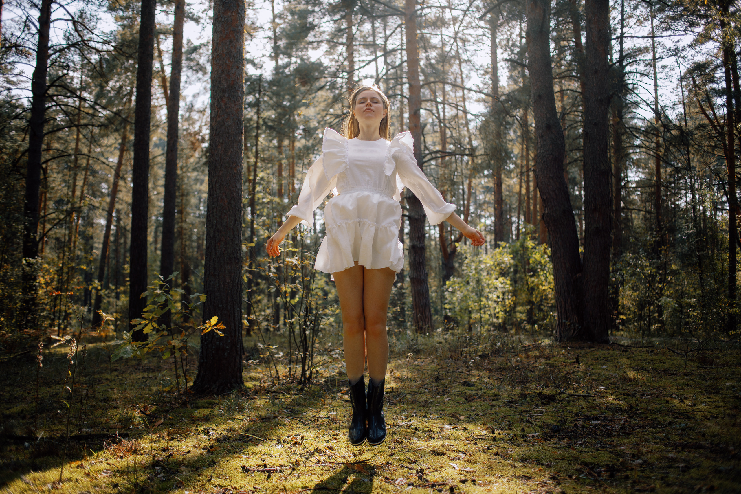 Фотосессия для девушки осенью. Портретный фотограф Антон Зуев в Нижнем Новгороде