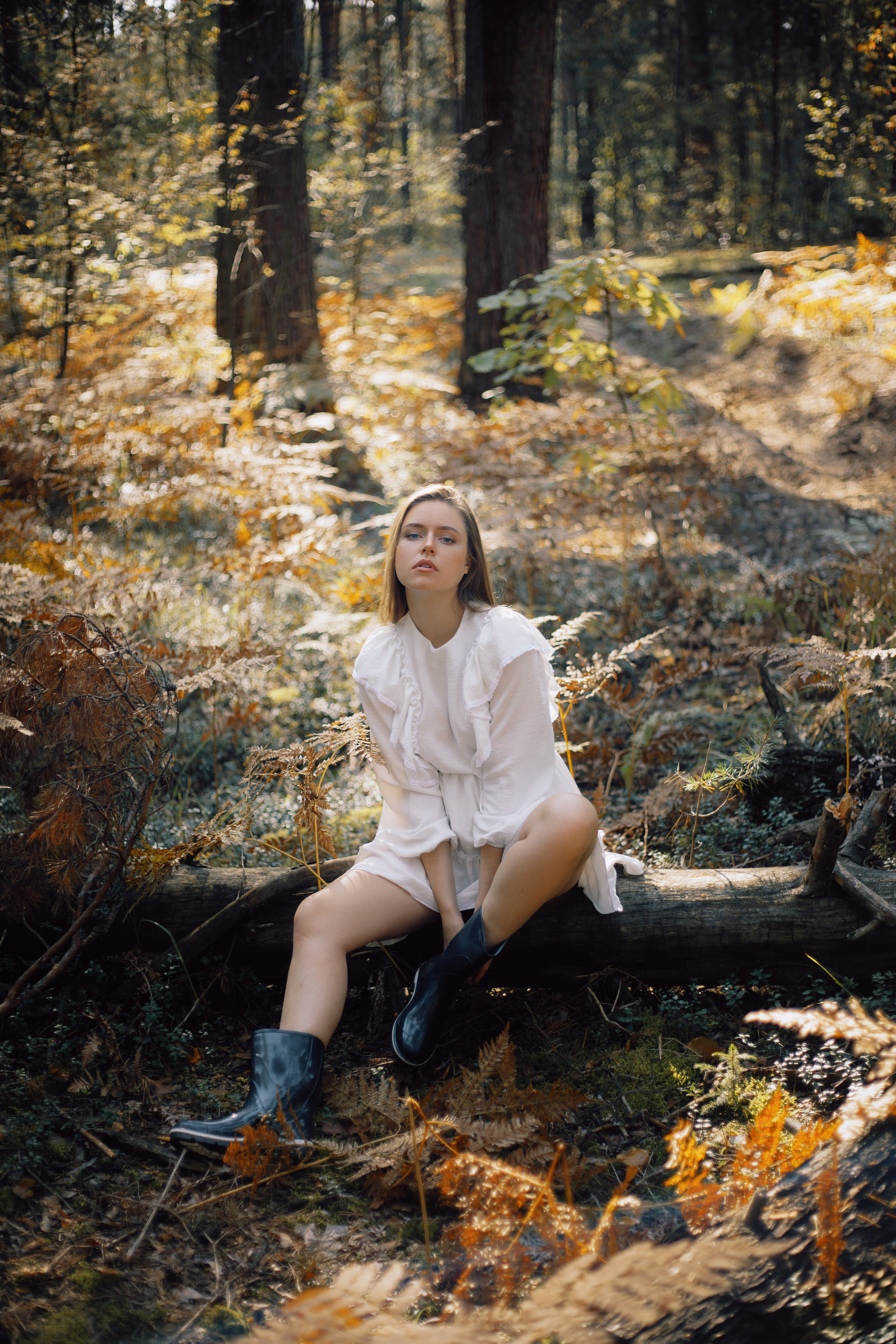 Фотосессия для девушки осенью. Портретный фотограф Антон Зуев в Нижнем Новгороде