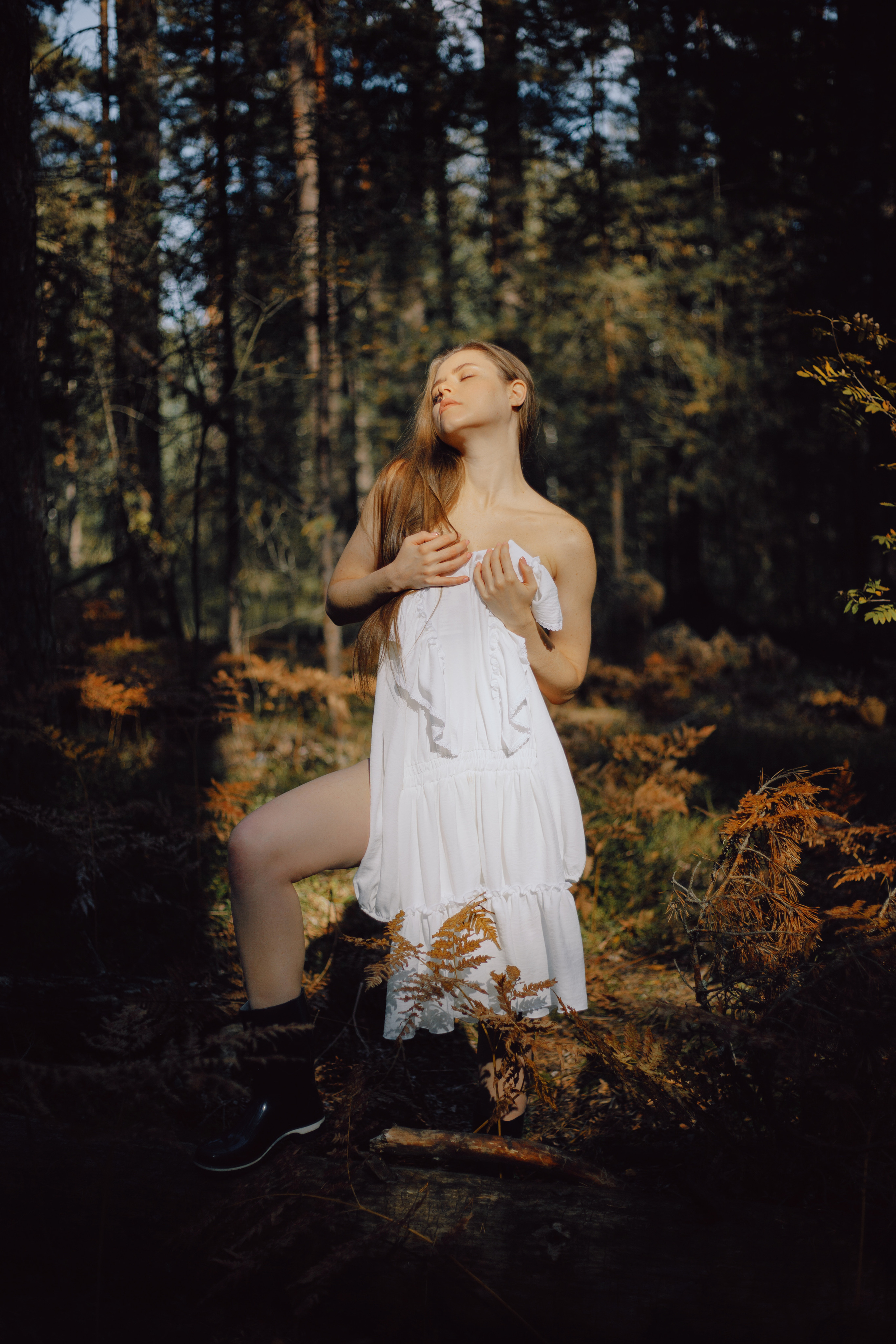 Фотосессия для девушки осенью. Портретный фотограф Антон Зуев в Нижнем Новгороде