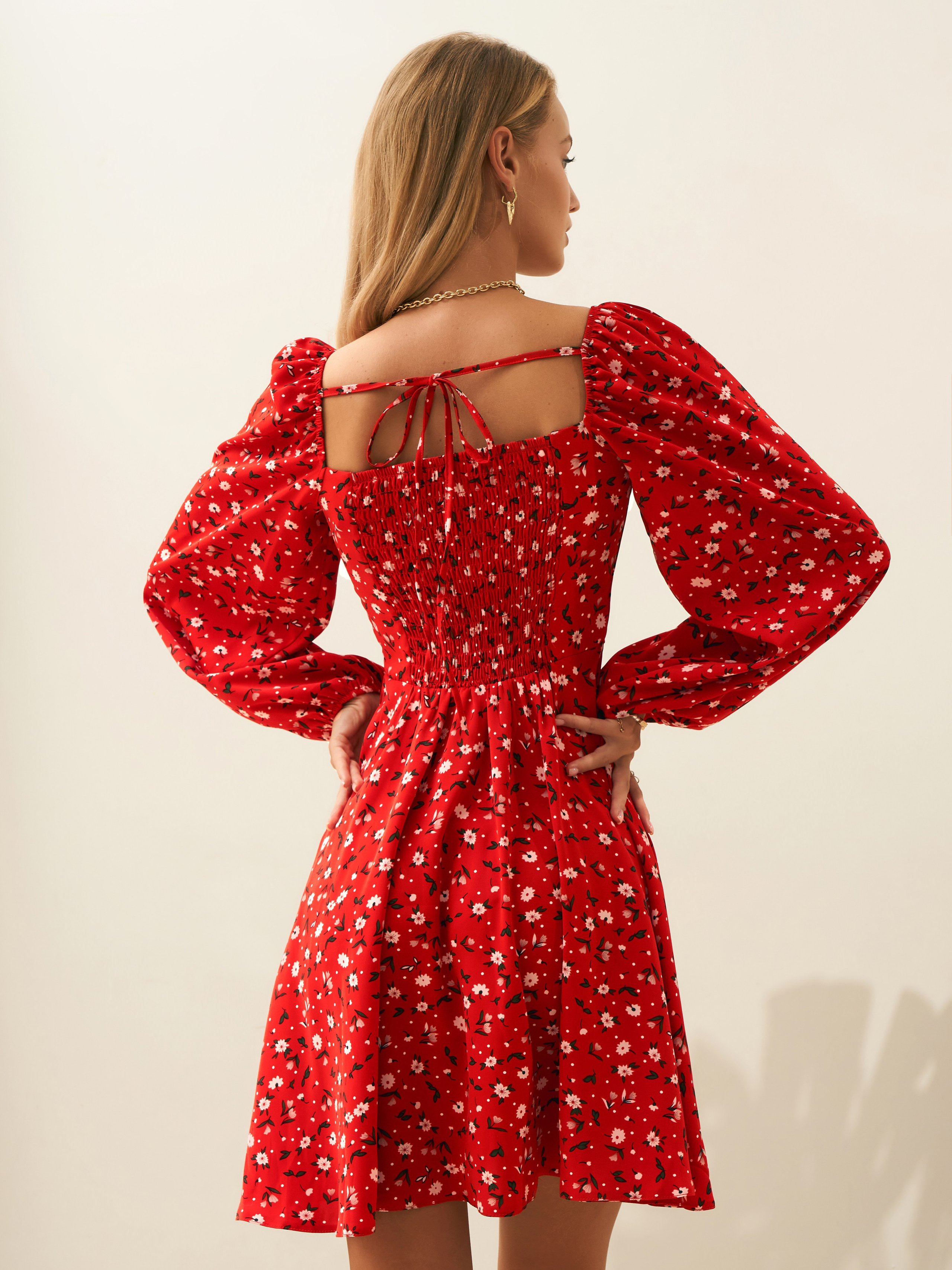 Платья. Фотограф Валерий Федяев | vallerzu