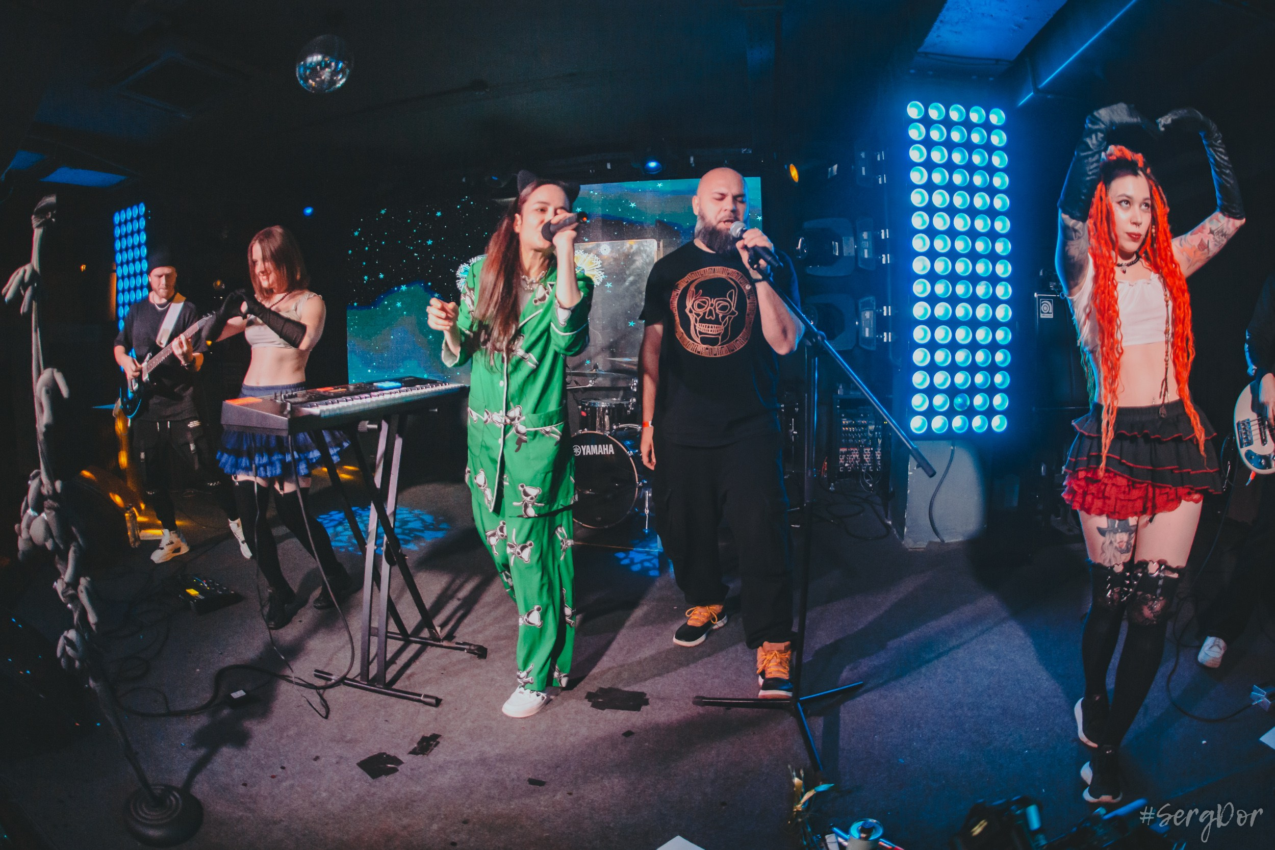 Дайте два, Мумий Тролль бар, Москва, Д2, МТ, День рождения группы, Юбилей, Люся Махова, презентация альбома, Простые радости в краю беспечных зомби, 26.11.2023, SergDor, 26 ноября 2023 года, #SergDor