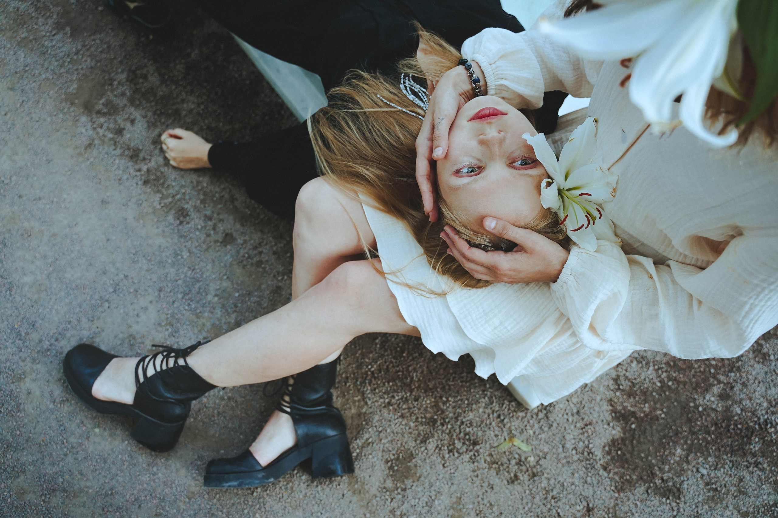 С О Н Я и Л И Л И. Арт фотограф и стилист Ульяна Терезникова