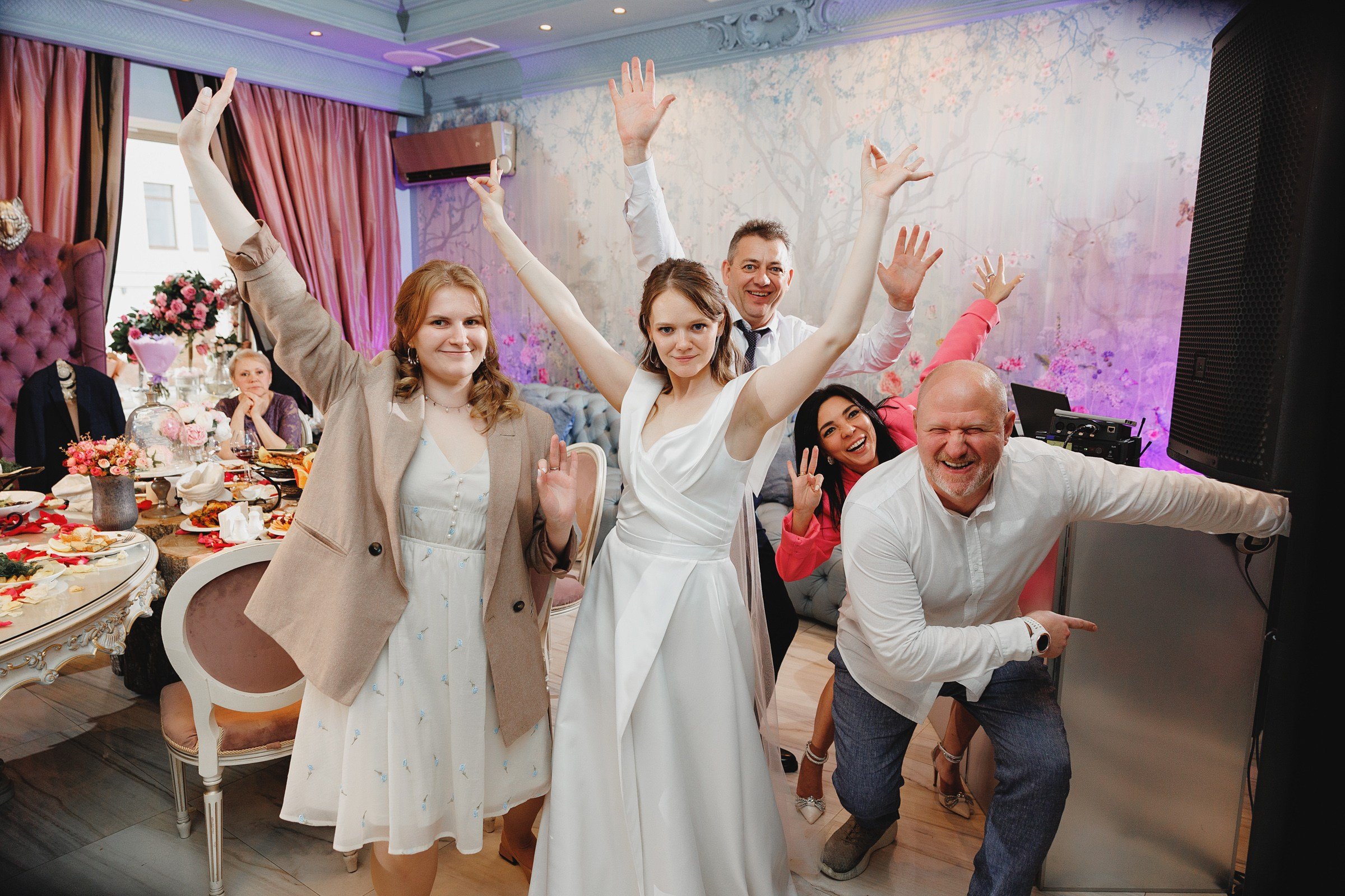 Александр Виктория. Свадебный фотограф и видеограф Дмитрий Горяченков