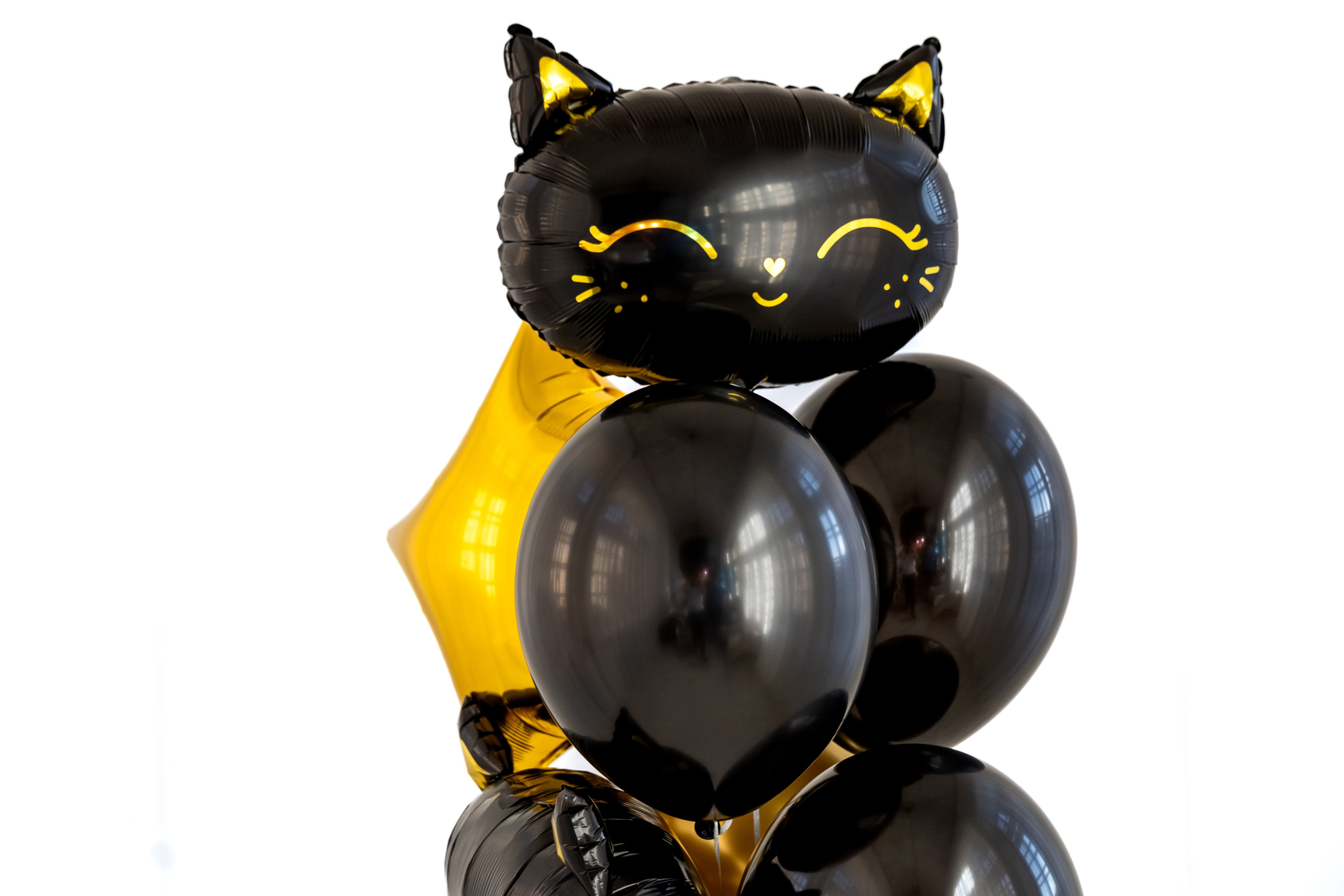 Детские цифры и композиции. Доставка воздушных шаров по Санкт-Петербургу и лен. области