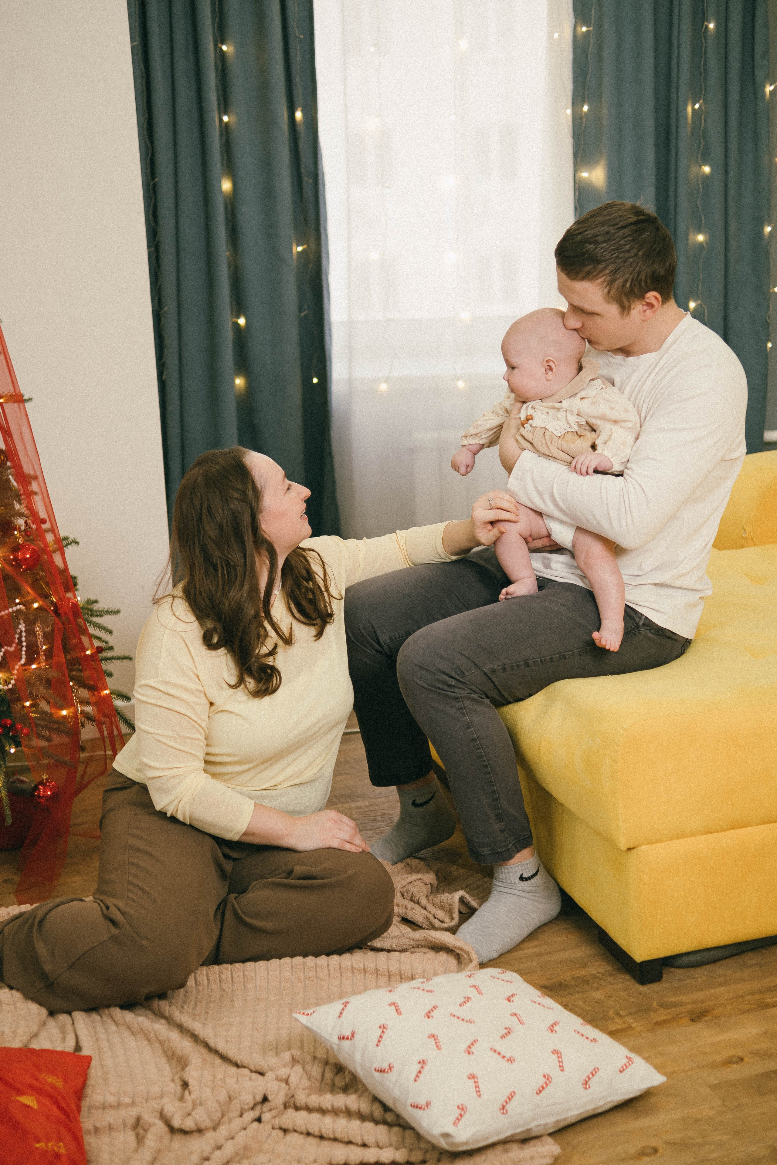 Лера, Артур и Машенька (Новый год 26). Анна Демидова — фотография для жизни и бизнеса в Абакане