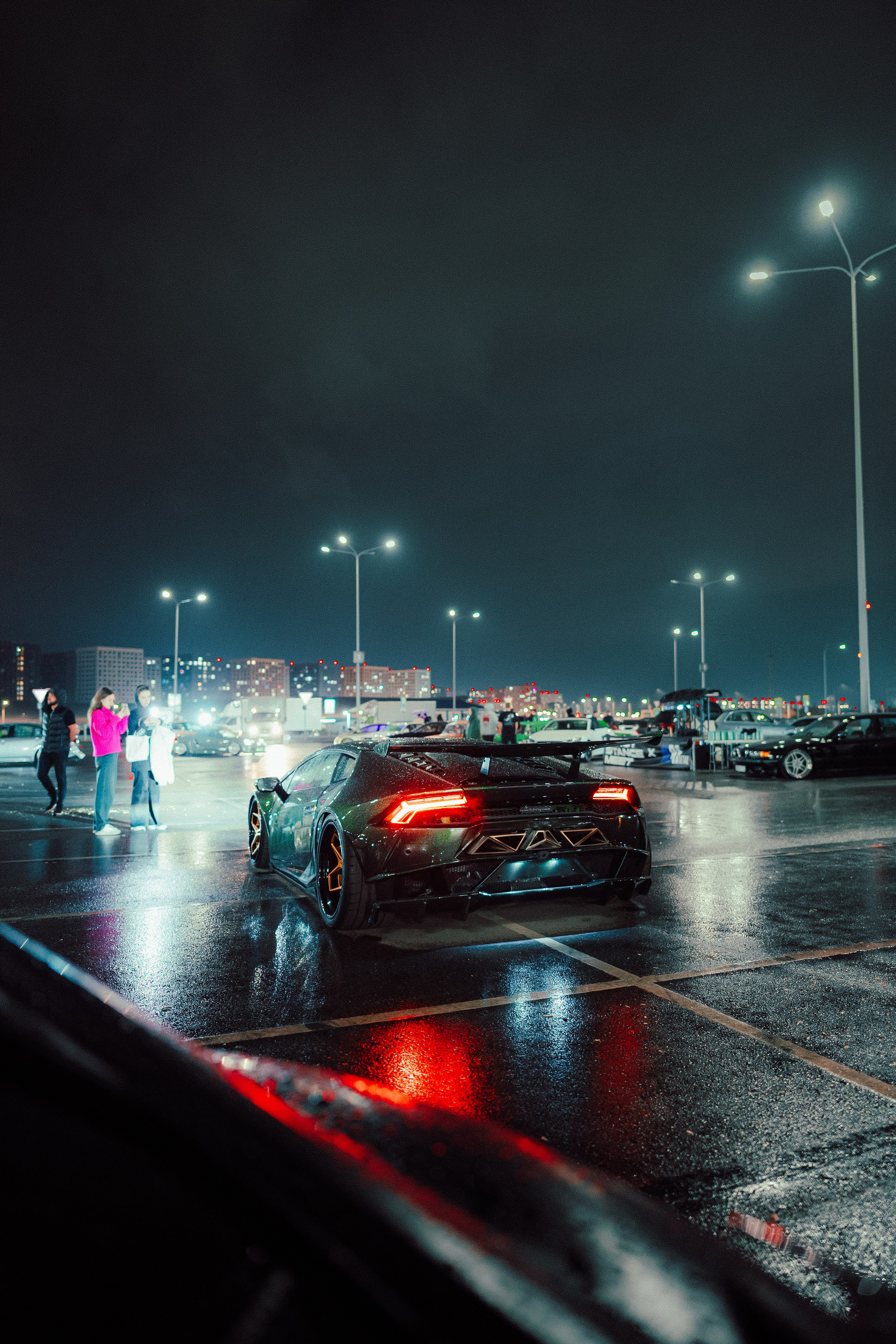 Leroy Car Night 2024. Ilya Foxy — автомобильный фотограф