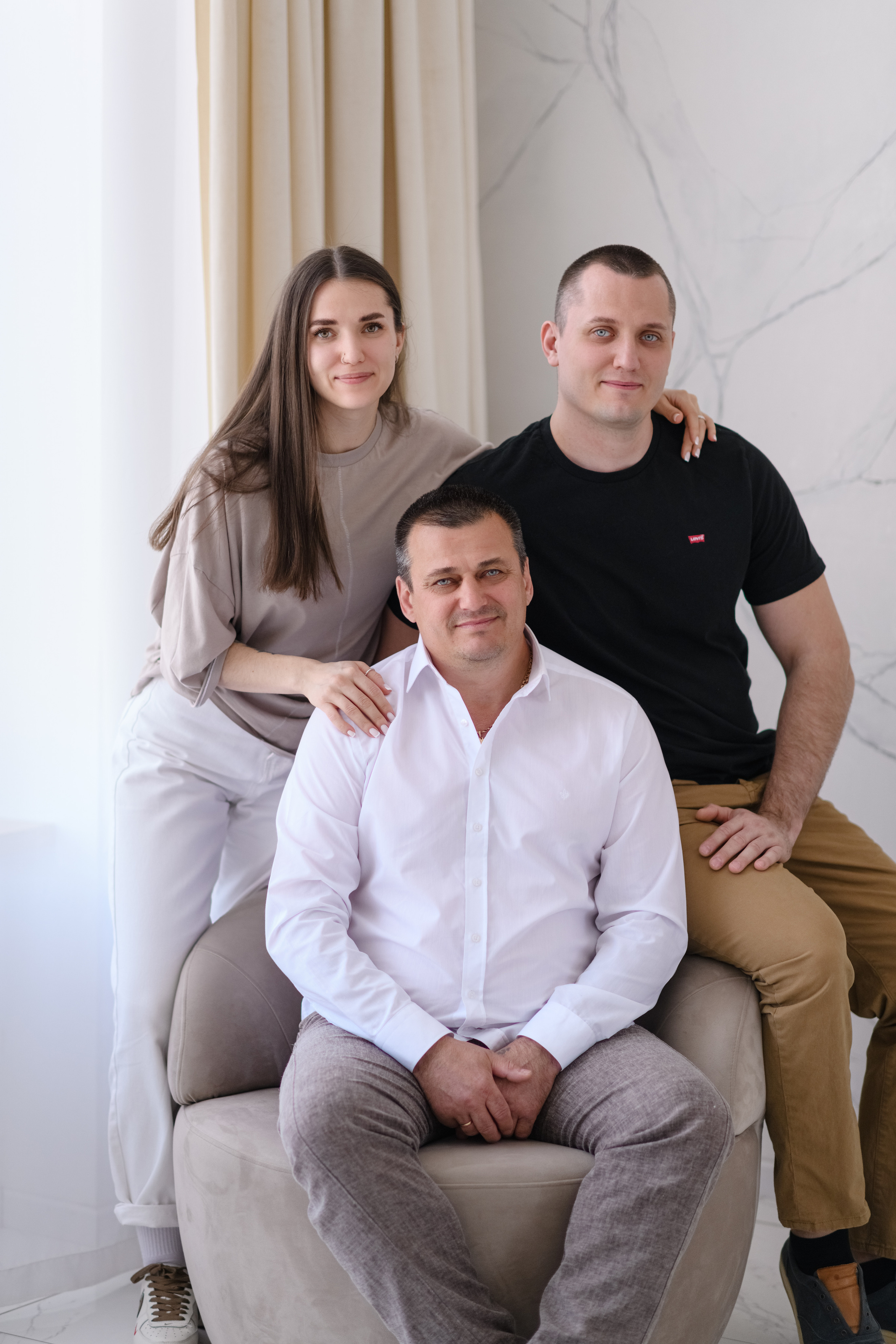 Семейные фотосессии в студии и дома. Свадебный и семейный фотограф в Санкт-Петербурге Олеся Еремеева