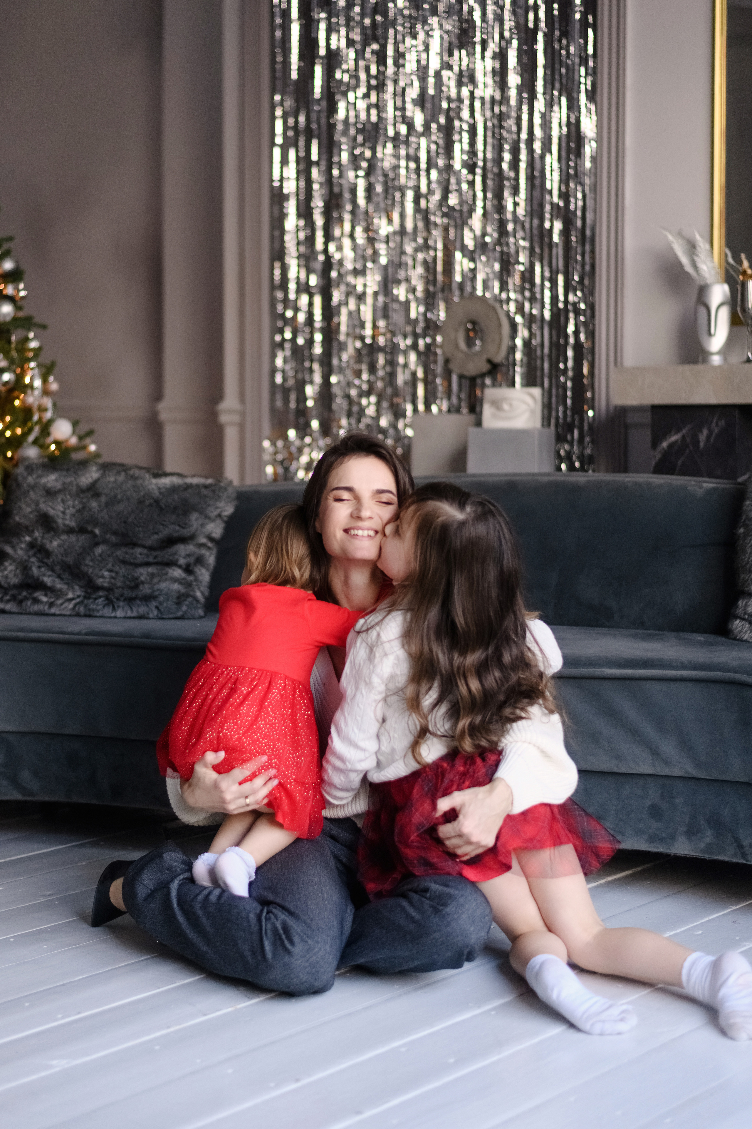 Новогодняя фотосессия для Анастасии с дочками. Свадебный и семейный фотограф в Санкт-Петербурге Олеся Еремеева