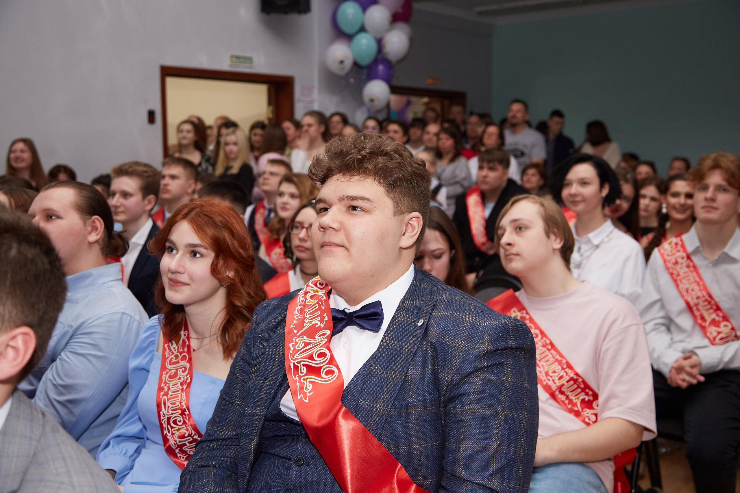 Последний звонок. Фотограф Савченко Люба. Москва