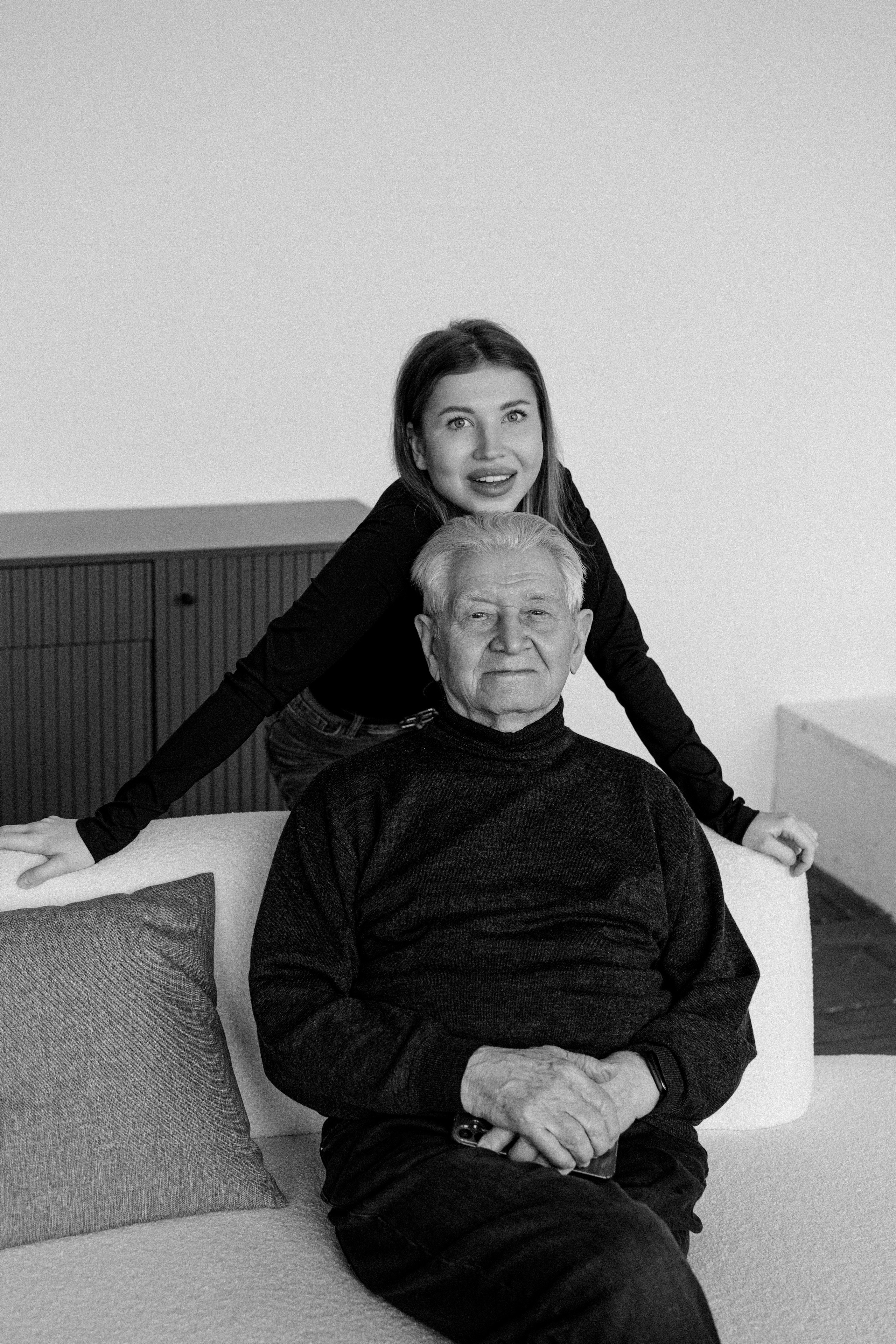 Анастасия и дедушка. Свадебный и семейный фотограф в Калининграде Анастасия Гриценко