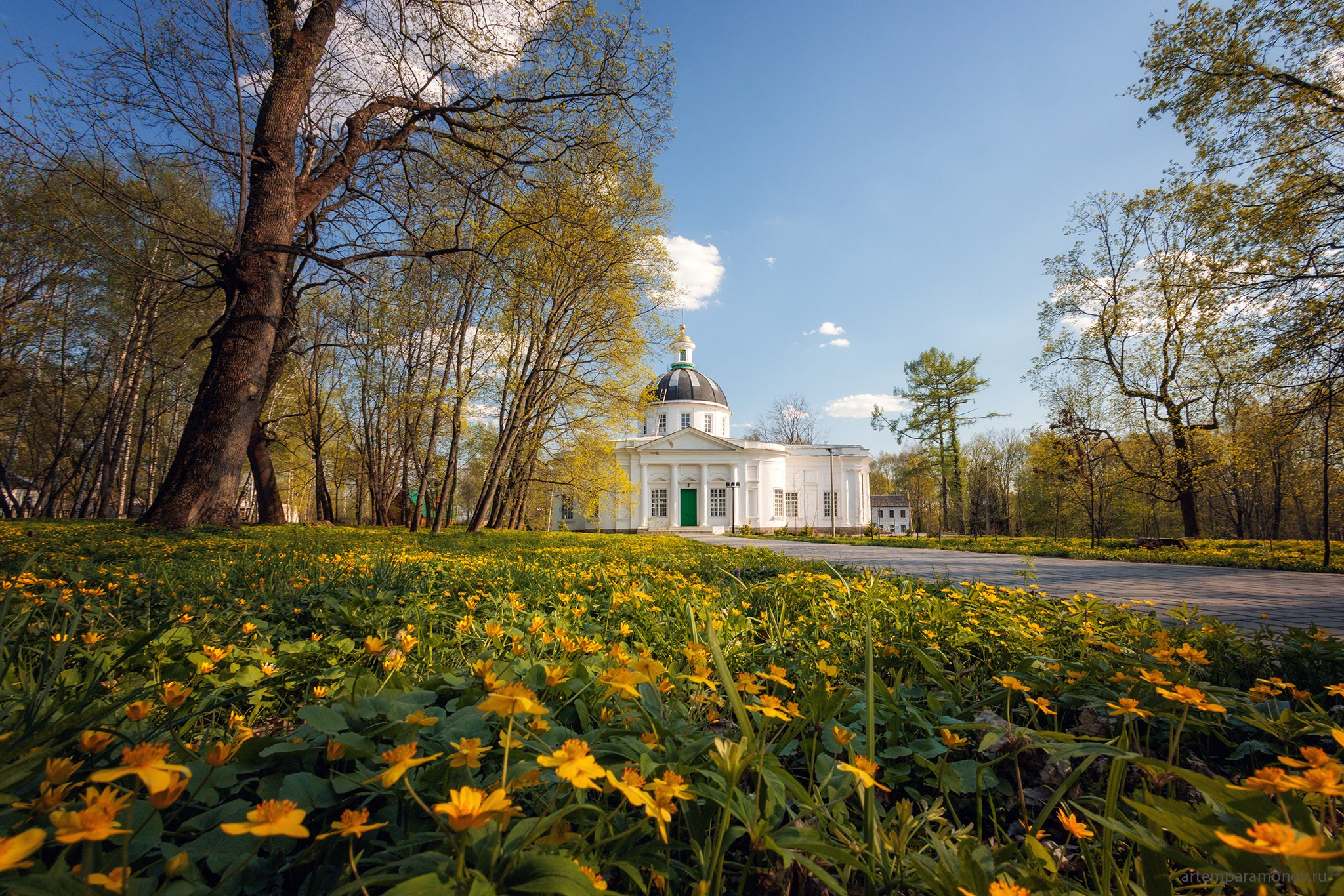 Весна в Богородицке. Фотограф Артём Парамонов