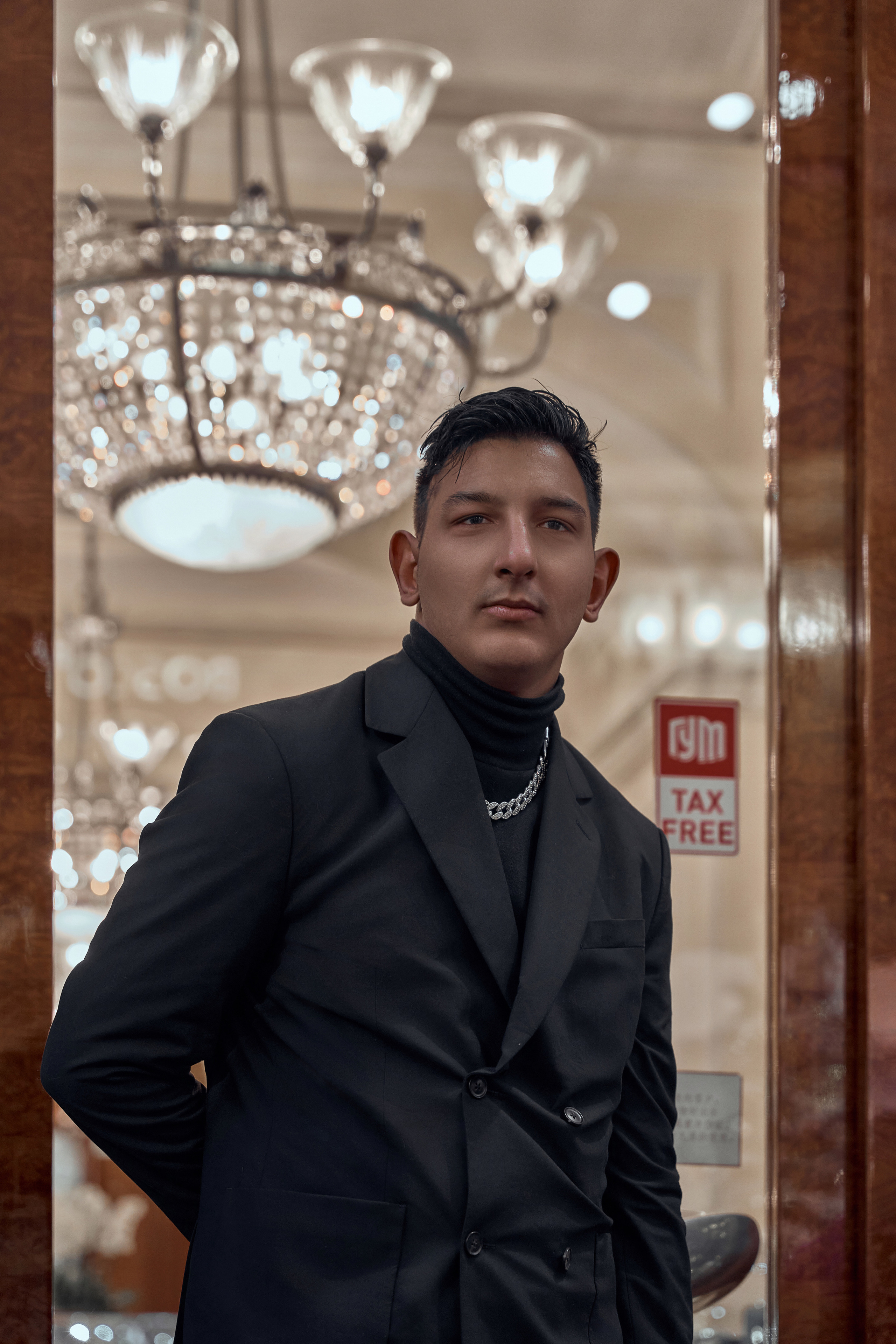 KOSTYA. ANDY KIN Мужской и ню-фотограф в Москве