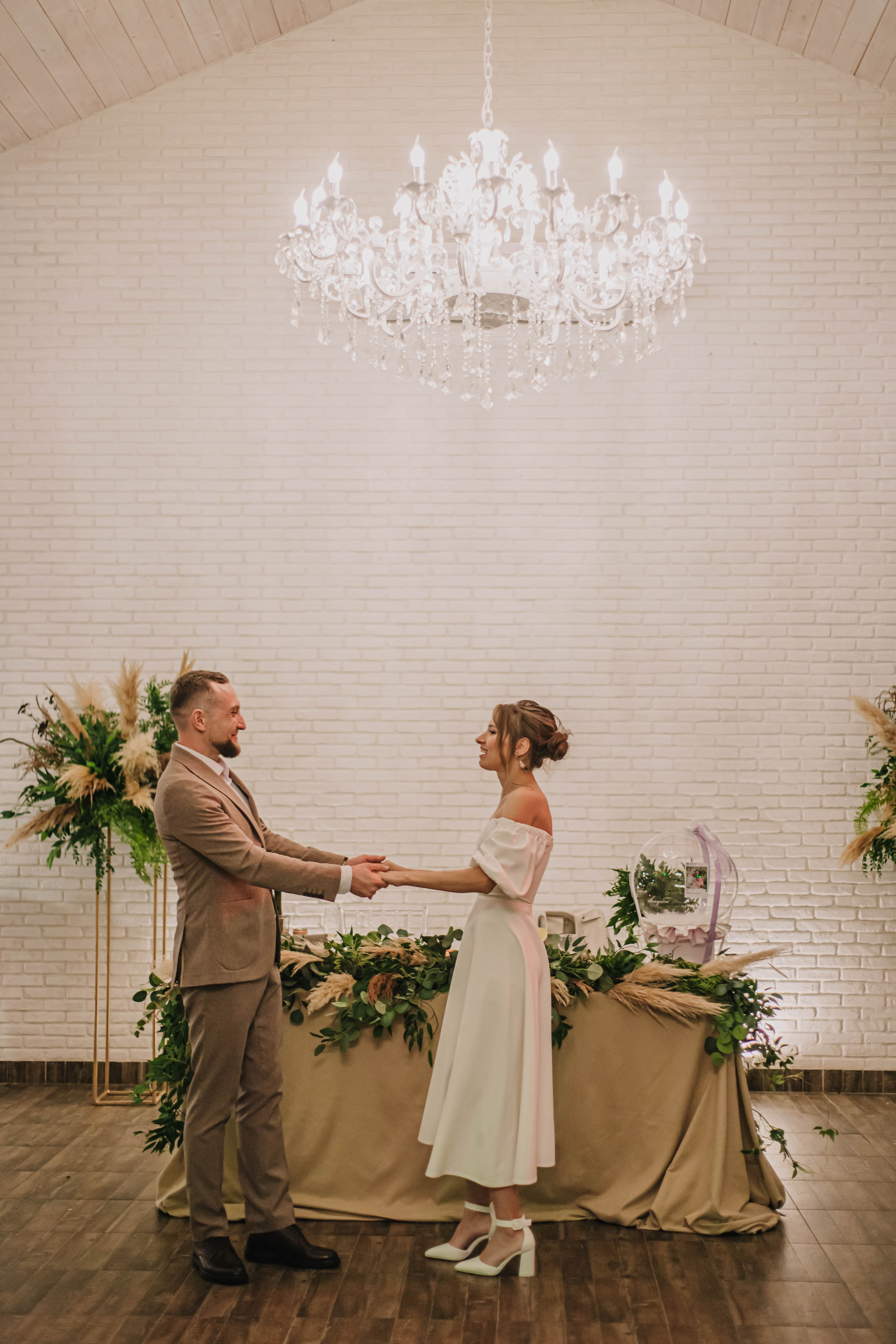 Вячеслав и Анастасия (пакет «Весь день»). Фотограф Дарья Маташкова