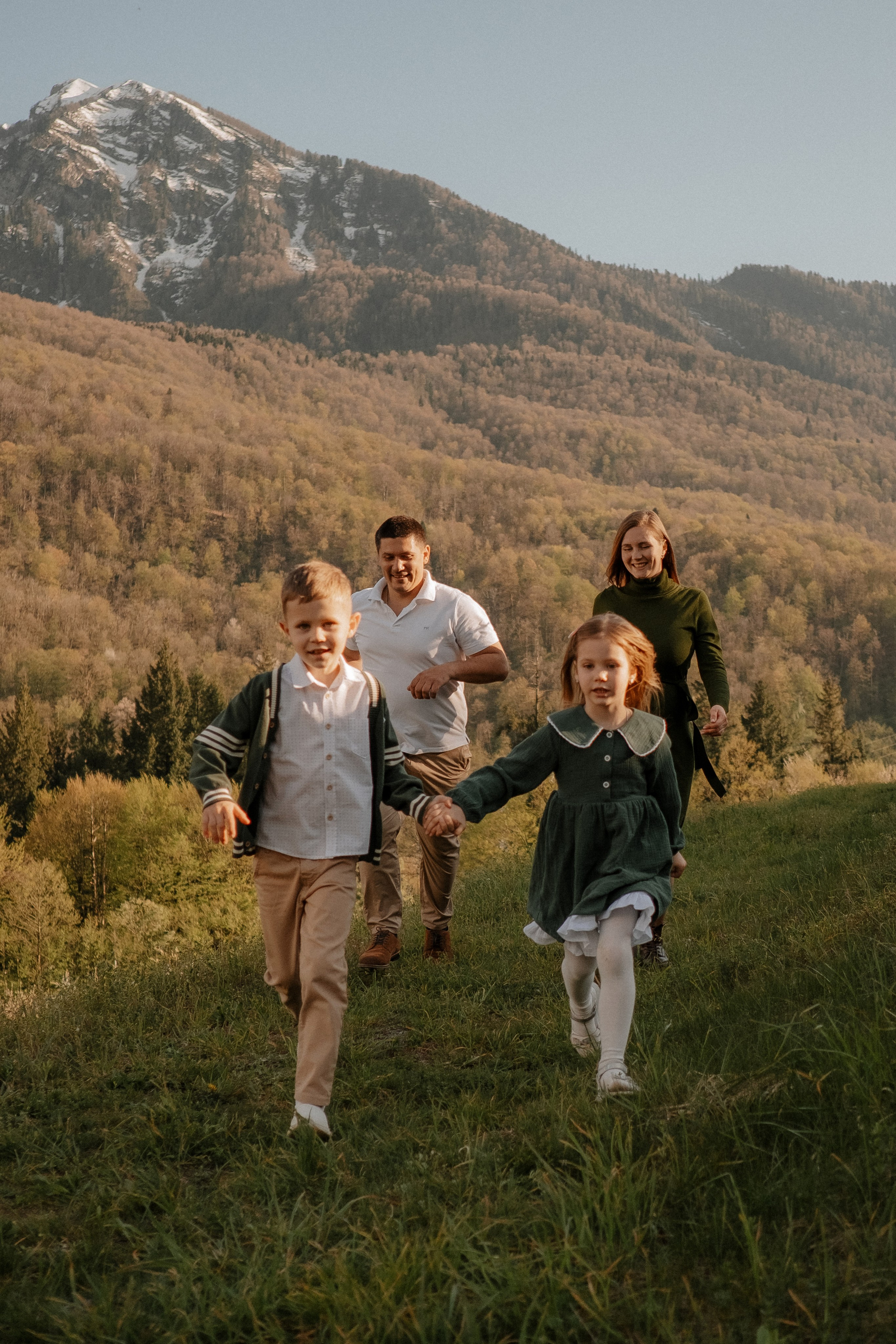 Семейные фотосессии в Сочи, Сириус и на Красной поляне. Семейный, свадебный фотограф Сочи, Адлер, Красная поляна