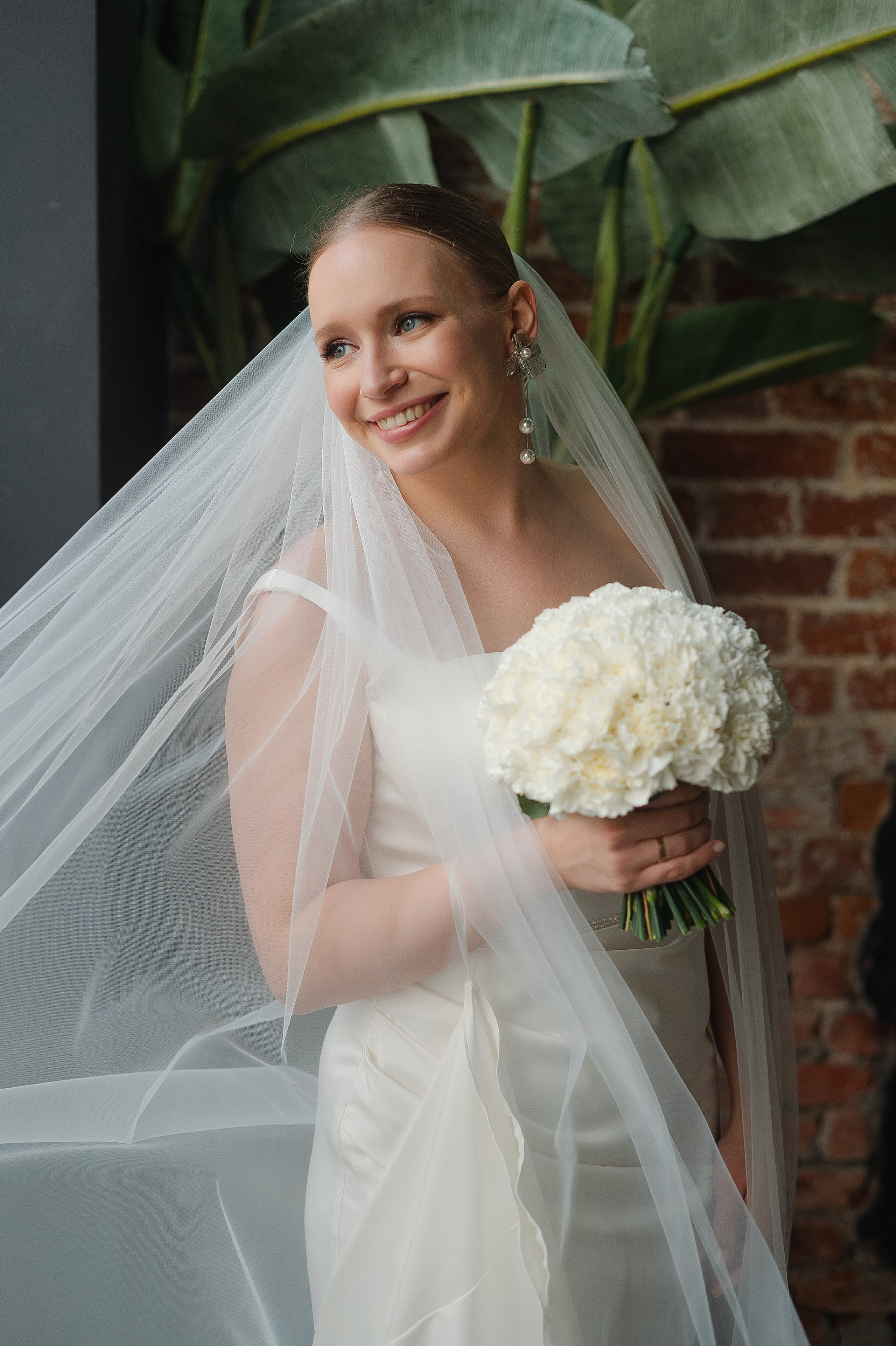 Свадебная рэп бабушка. Свадебный фотограф в Ярославле Денис Медоваров