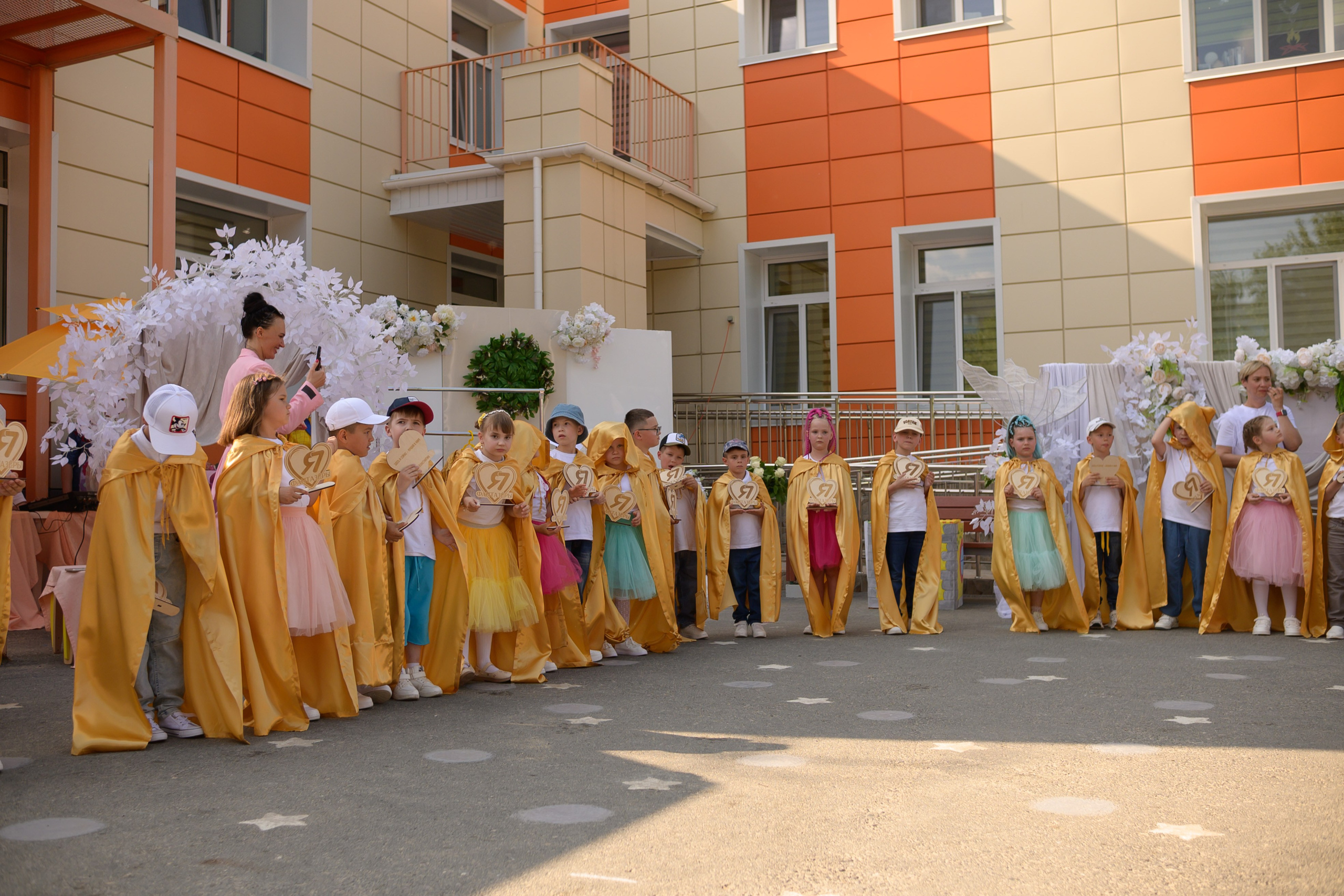 Репортаж выпускного группа «Фантазёры» 3 садик. Фотограф новорожденных, семейный детский в Тюмени Татьяна Морозова