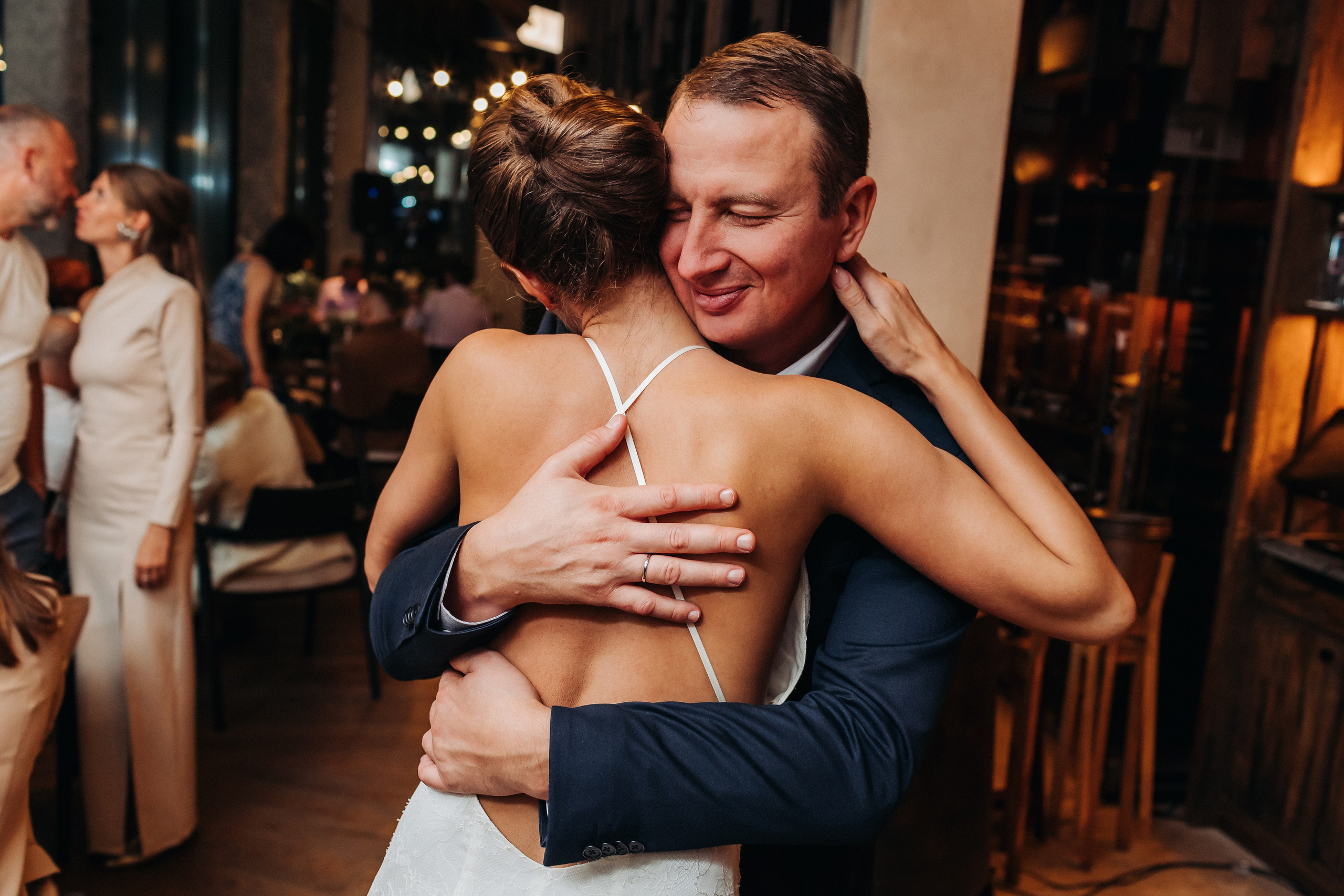 Кирилл и Олеся (Санкт-Петербург, Россия). Destination wedding photographer Peter Letu