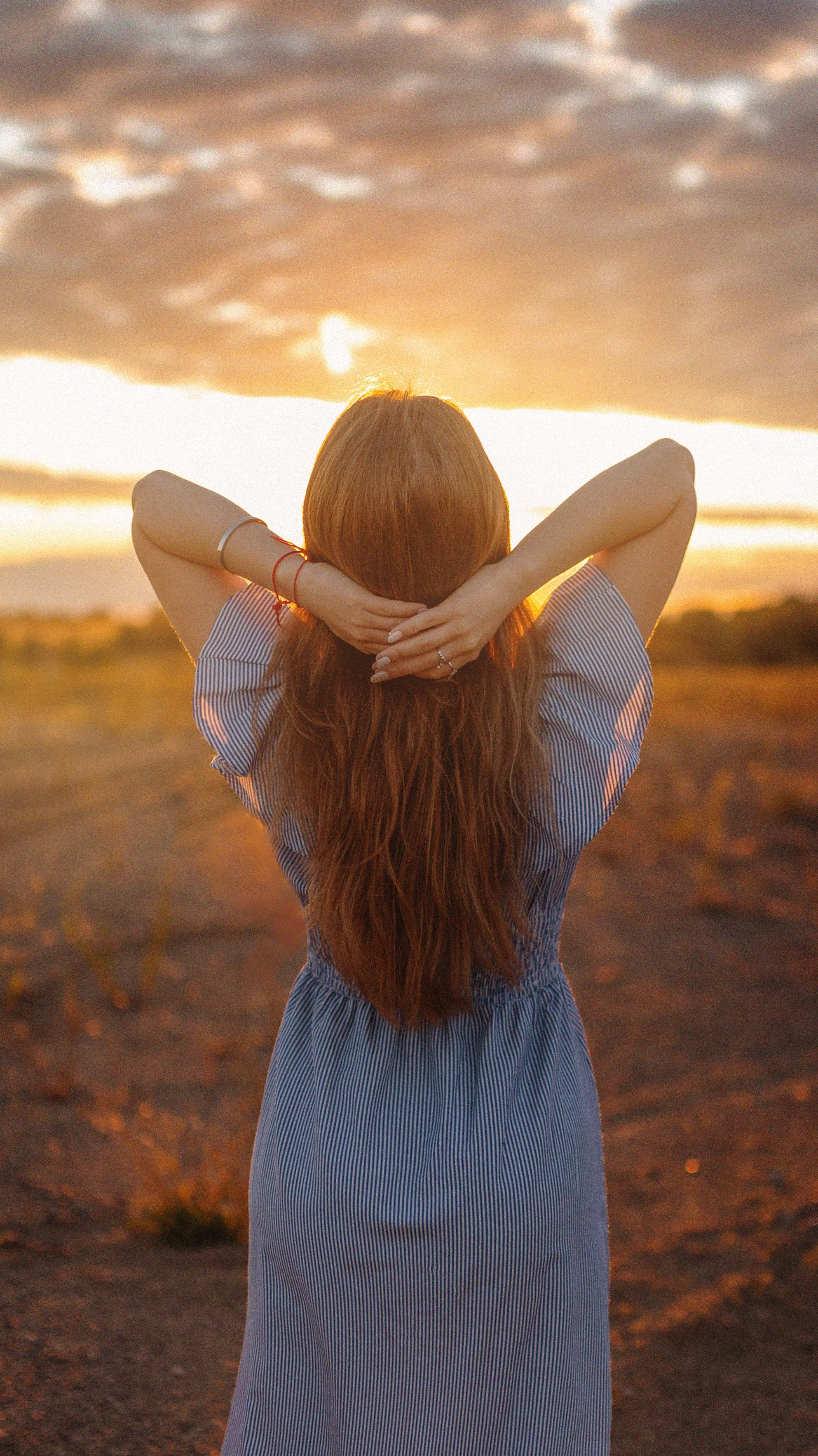 Даша на песчаном озере. Портретная и репортажная съёмка