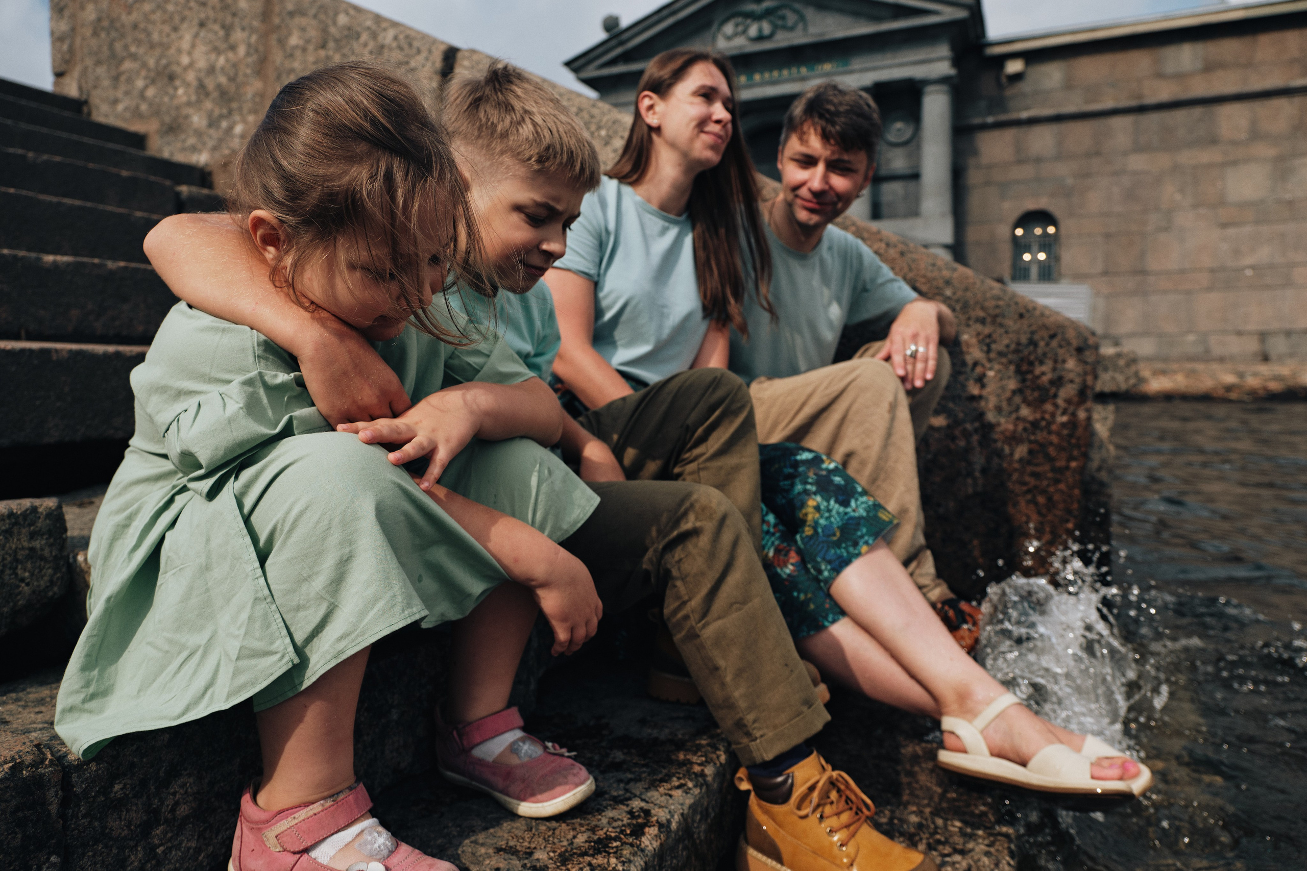 Семейная фотосессия на улице в СПб