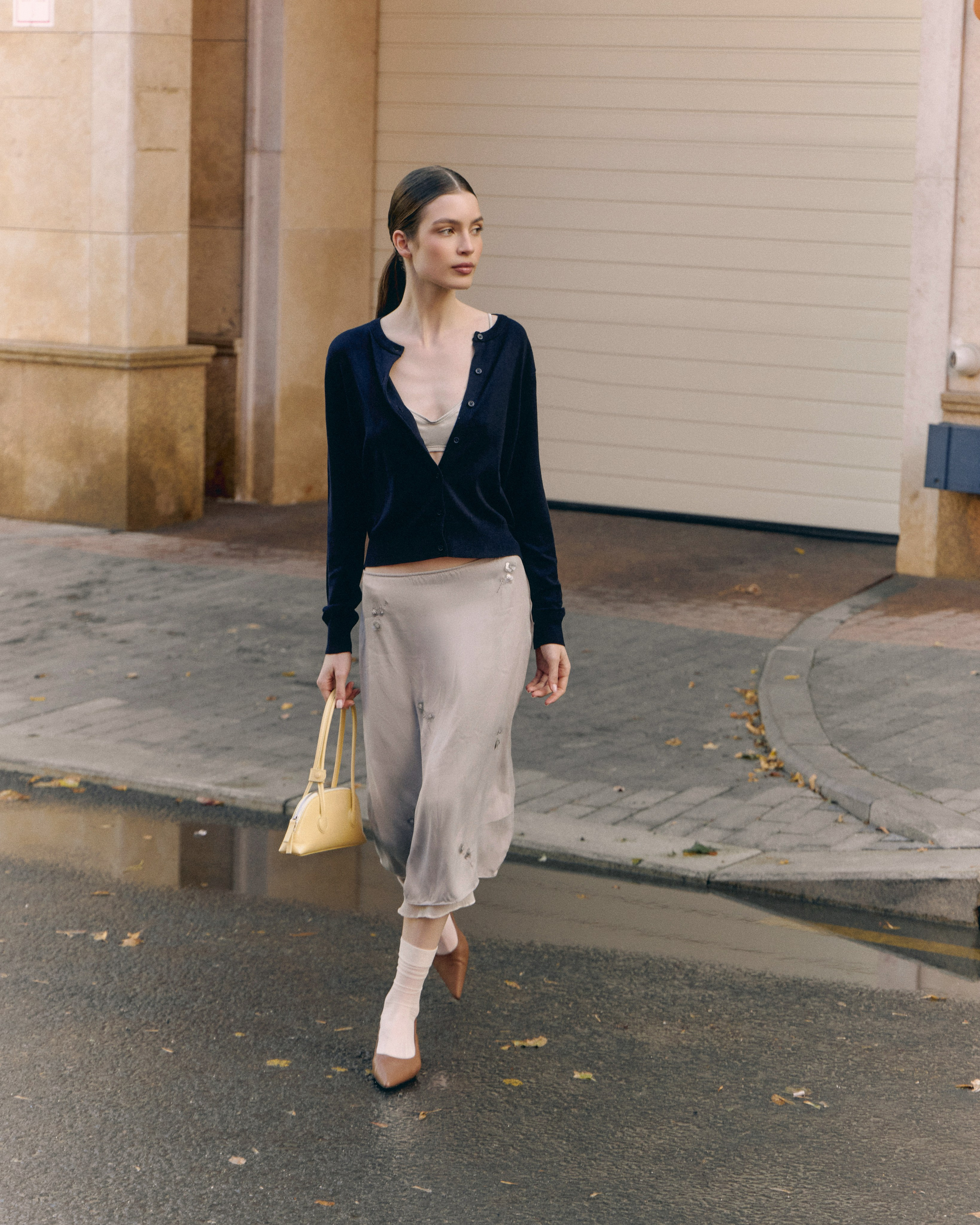 Streetstyle. Fashion and model test photographer based in Dubai and Abu-Dhabi