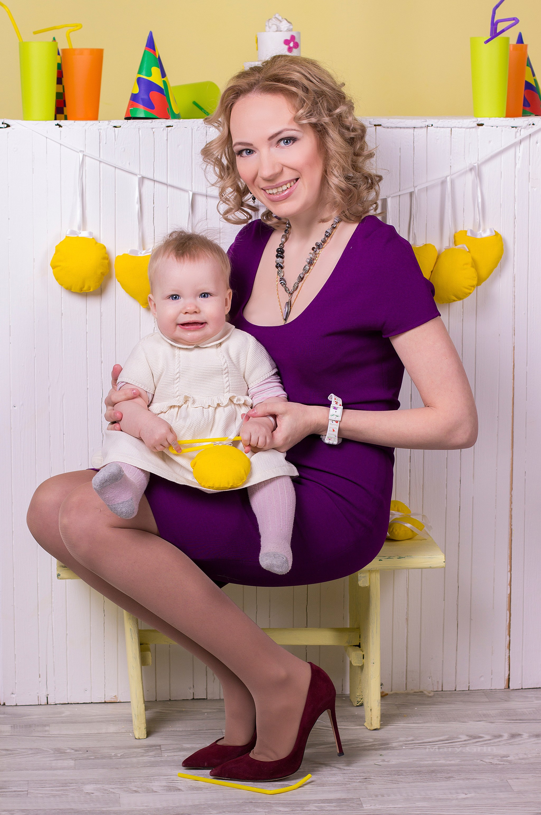 Студийная съёмка Анны и Василисы. Детский и семейный фотограф, фотограф мероприятий Нижний Новгород