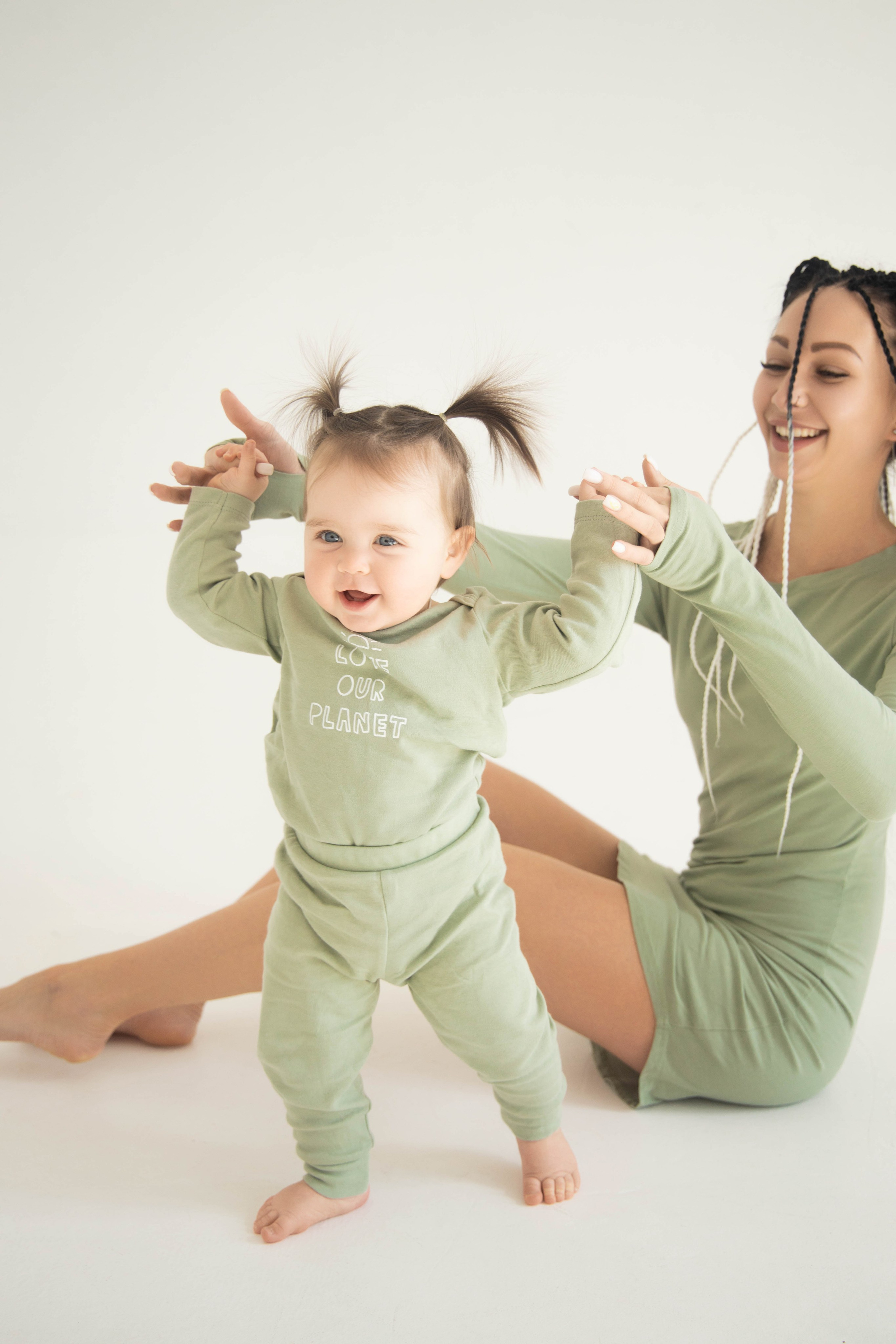 СЕМЕЙНЫЕ. Фотосессия новорожденных в Москве и Московской области