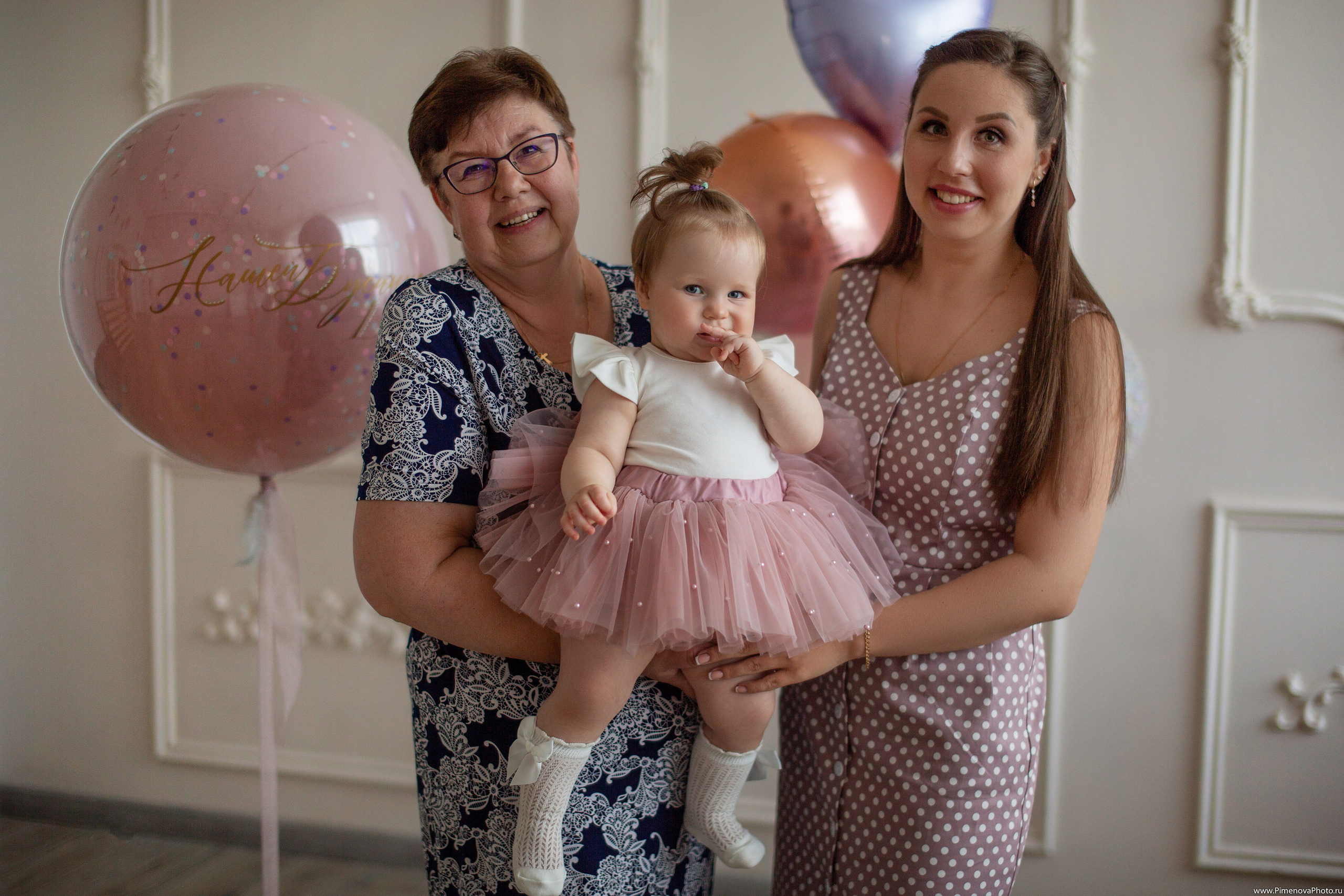 День Рождения Ксении, 1 год. Семейный и детский фотограф в Петрозаводске