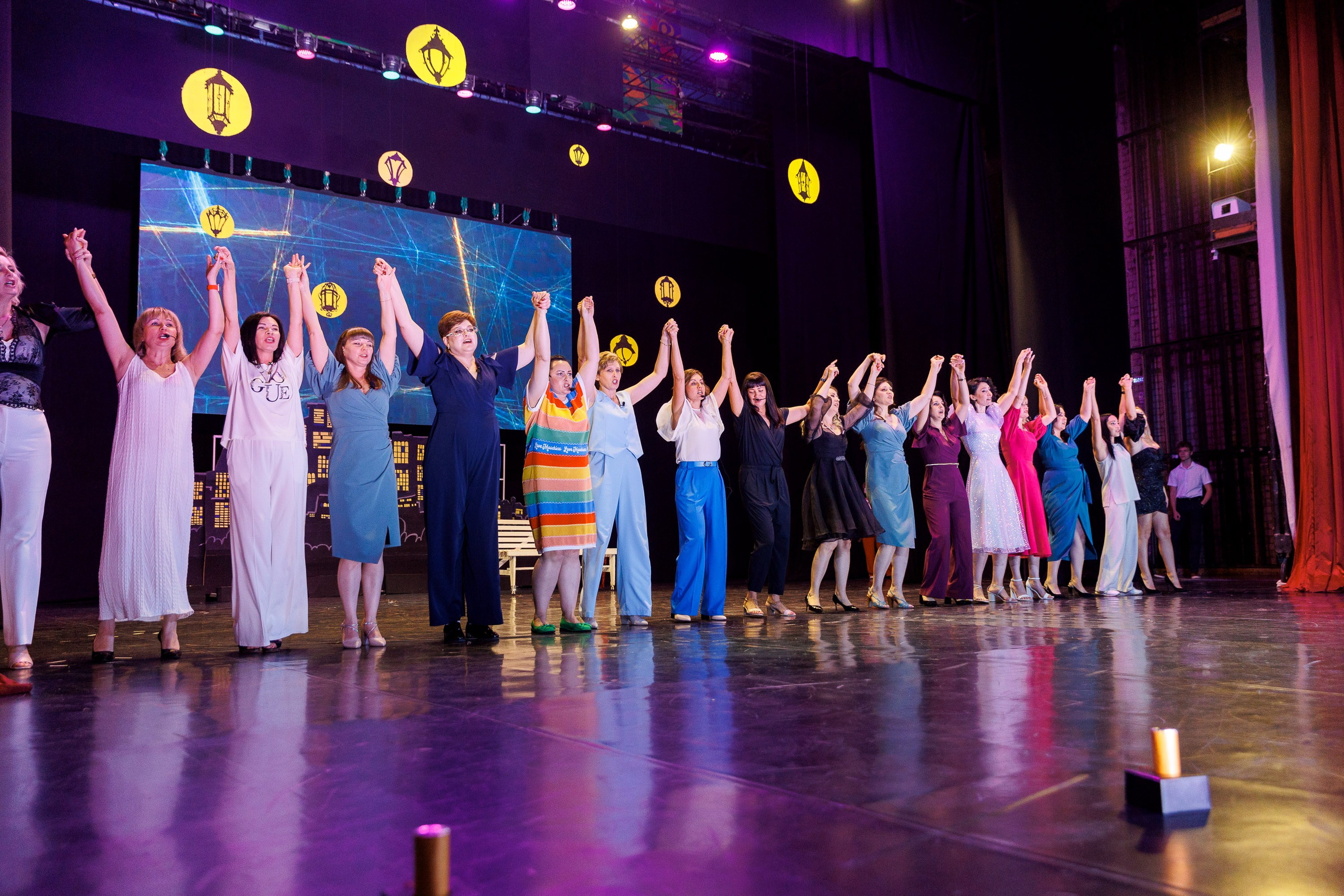 Выпускной — 2023 г. Фотограф Шейдаев Эмин г. Волгоград