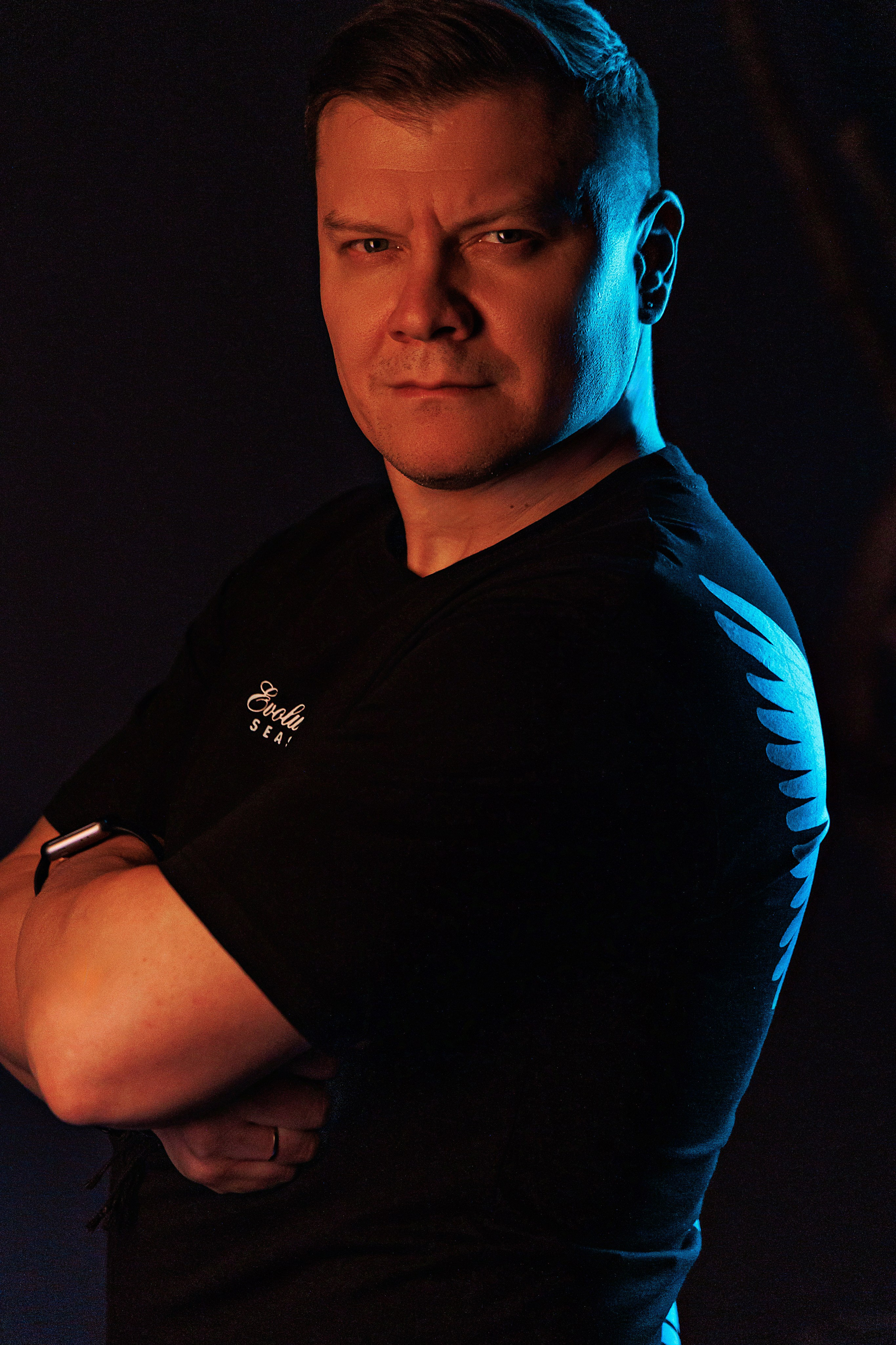 Портрет для рекламы DJ. Фотограф, видеограф