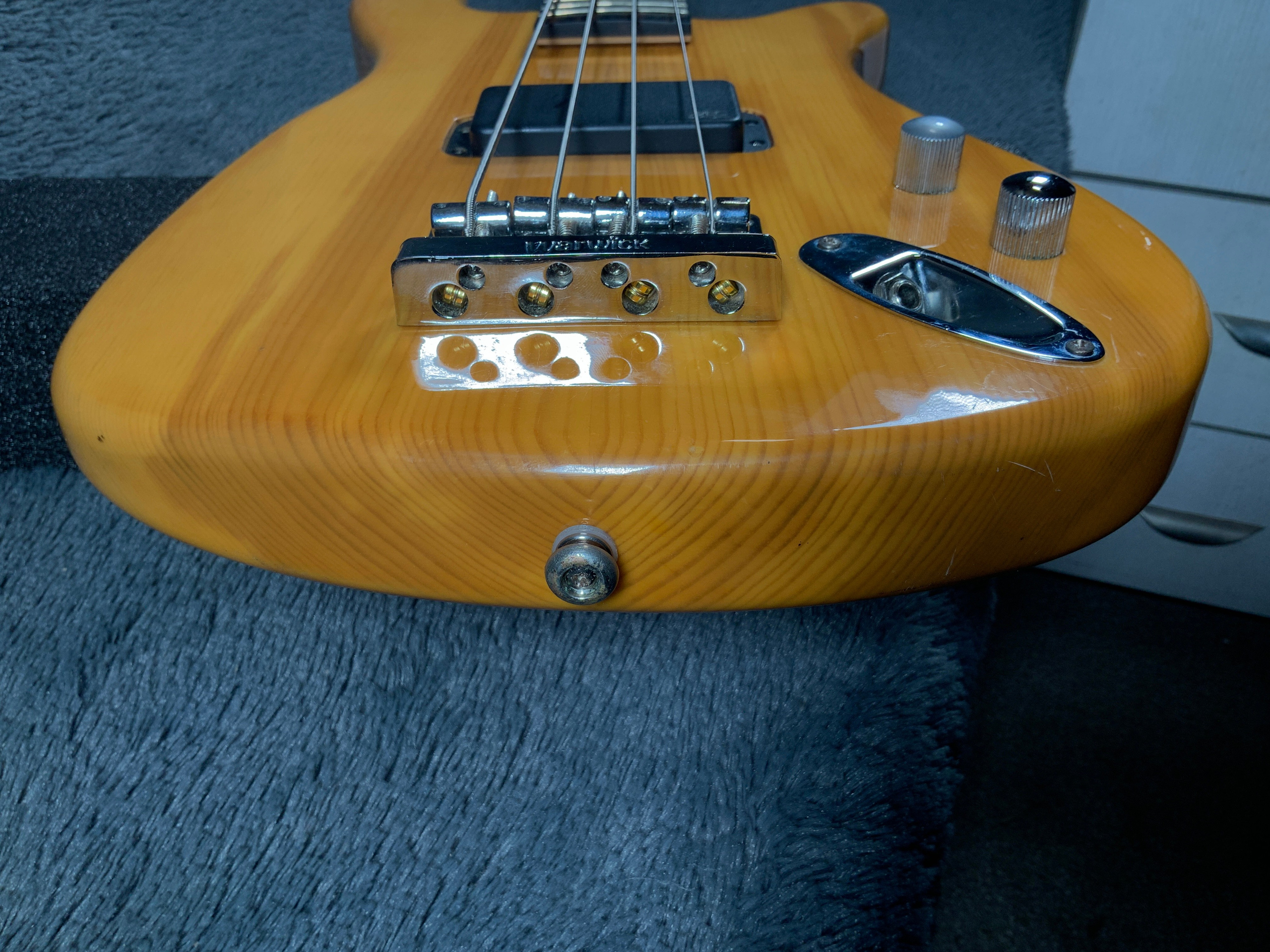 Rock Bass Streamer by Warwick