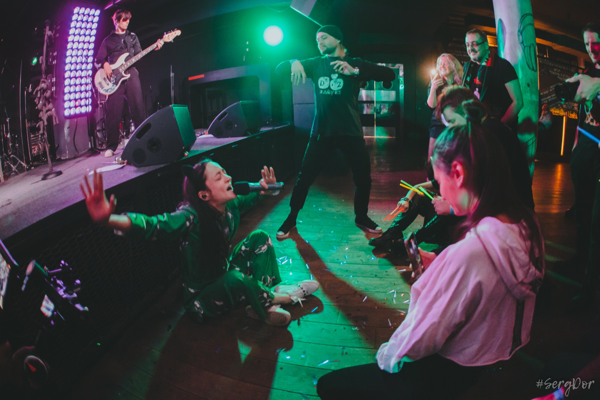 Дайте два, Мумий Тролль бар, Москва, Д2, МТ, День рождения группы, Юбилей, Люся Махова, презентация альбома, Простые радости в краю беспечных зомби, 26.11.2023, SergDor, 26 ноября 2023 года, #SergDor