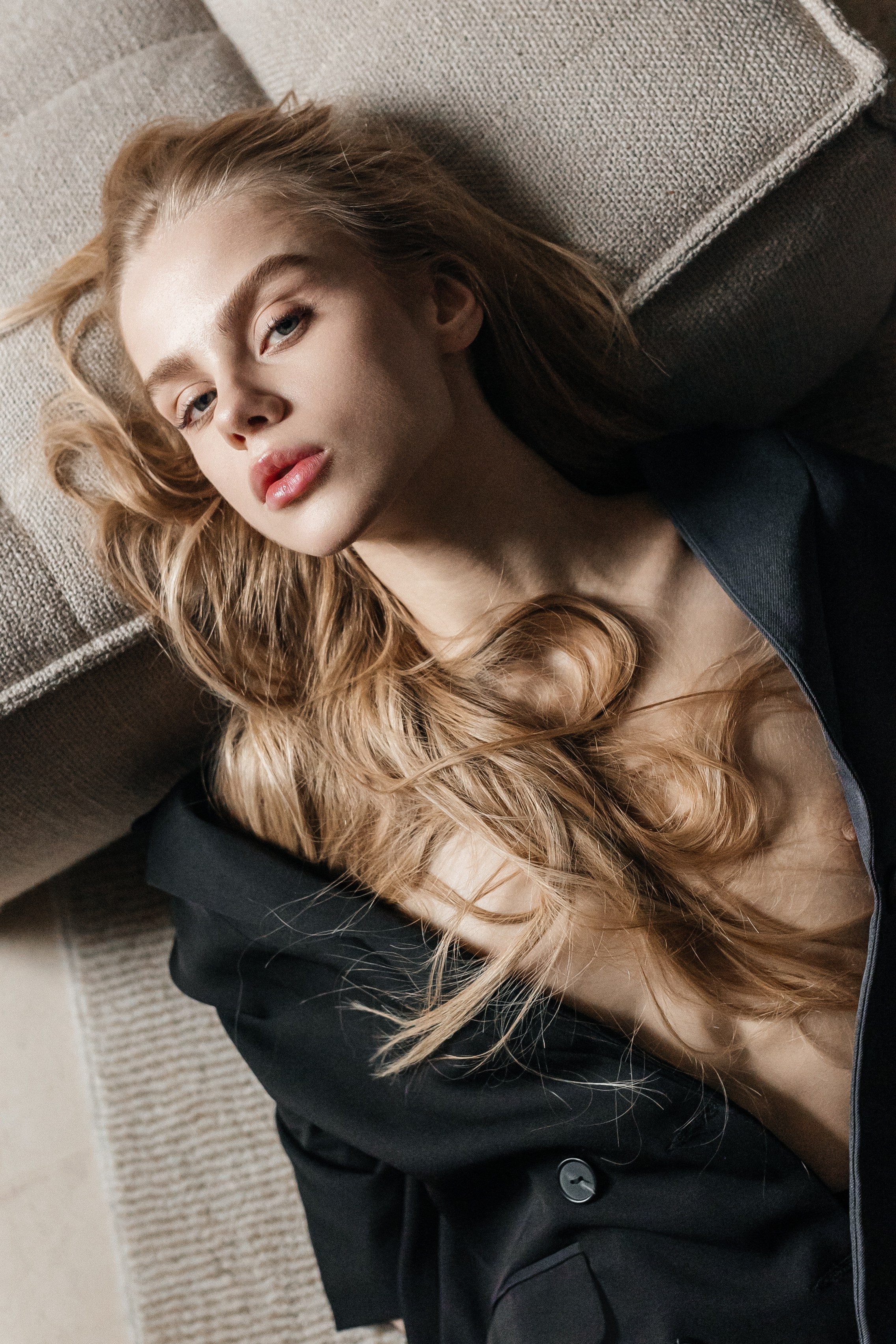 Арина, студийная съёмка (18+). Фотограф Наталия Федосова, г. Москва. TG и Instagram @nataliya_raw