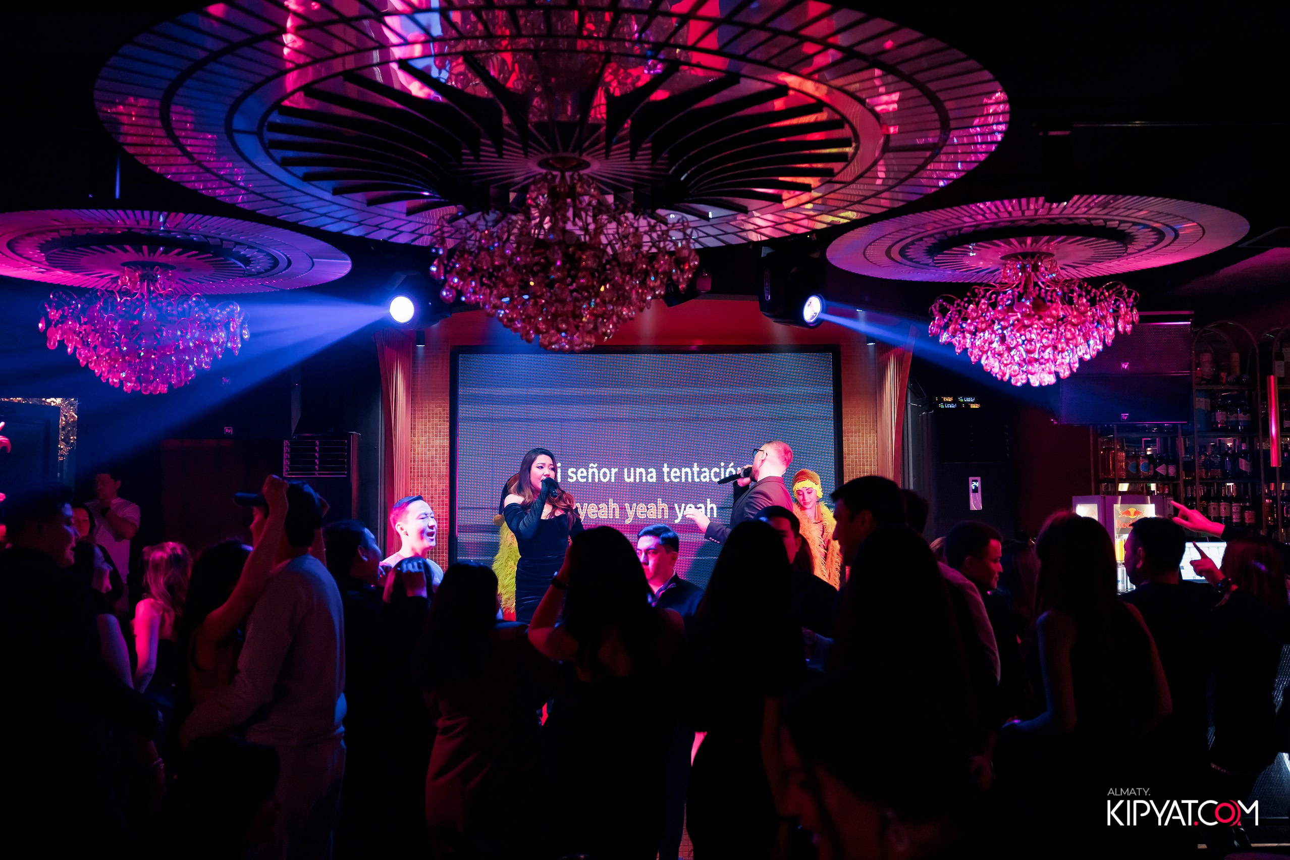 ЗАЯ, НА БИС. КИПЯТКОМ АЛМАТЫ! Фотосъемка мероприятий в Алматы