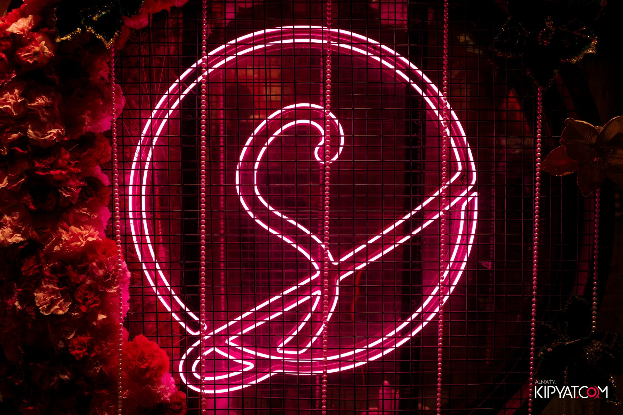 SPACE KARAOKE BAR. КИПЯТКОМ АЛМАТЫ! Фотосъемка мероприятий в Алматы