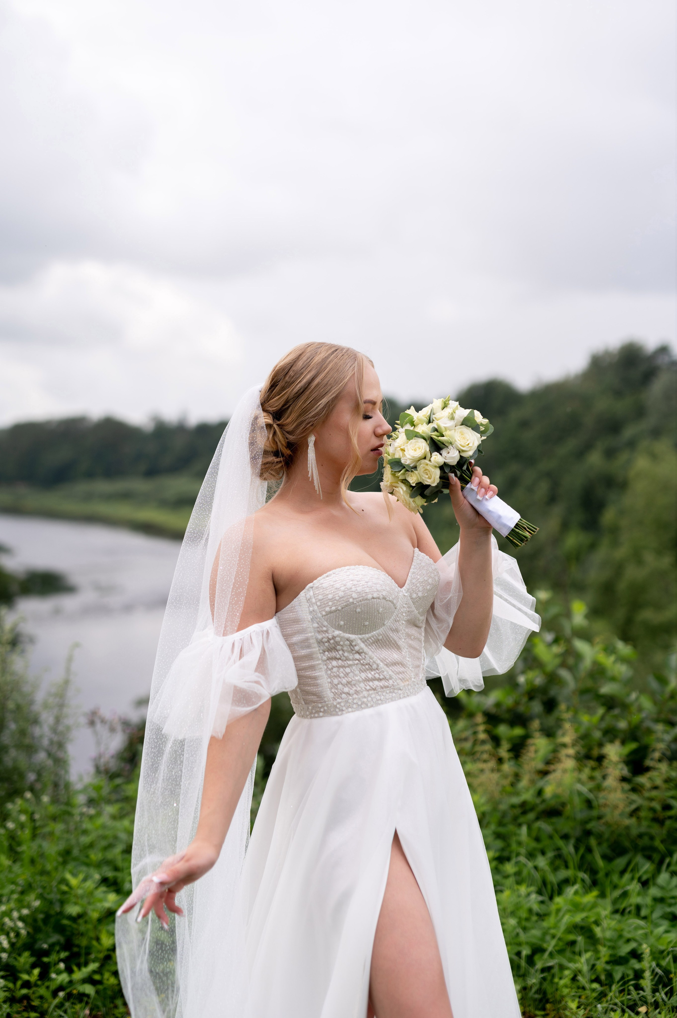 Ксения и Владислав (фотосессия в ЗАГСе и парке города Кингисеппа). Портретный, семейный и свадебный фотограф в Санкт-Петербурге и в Пушкине Ширяев Денис