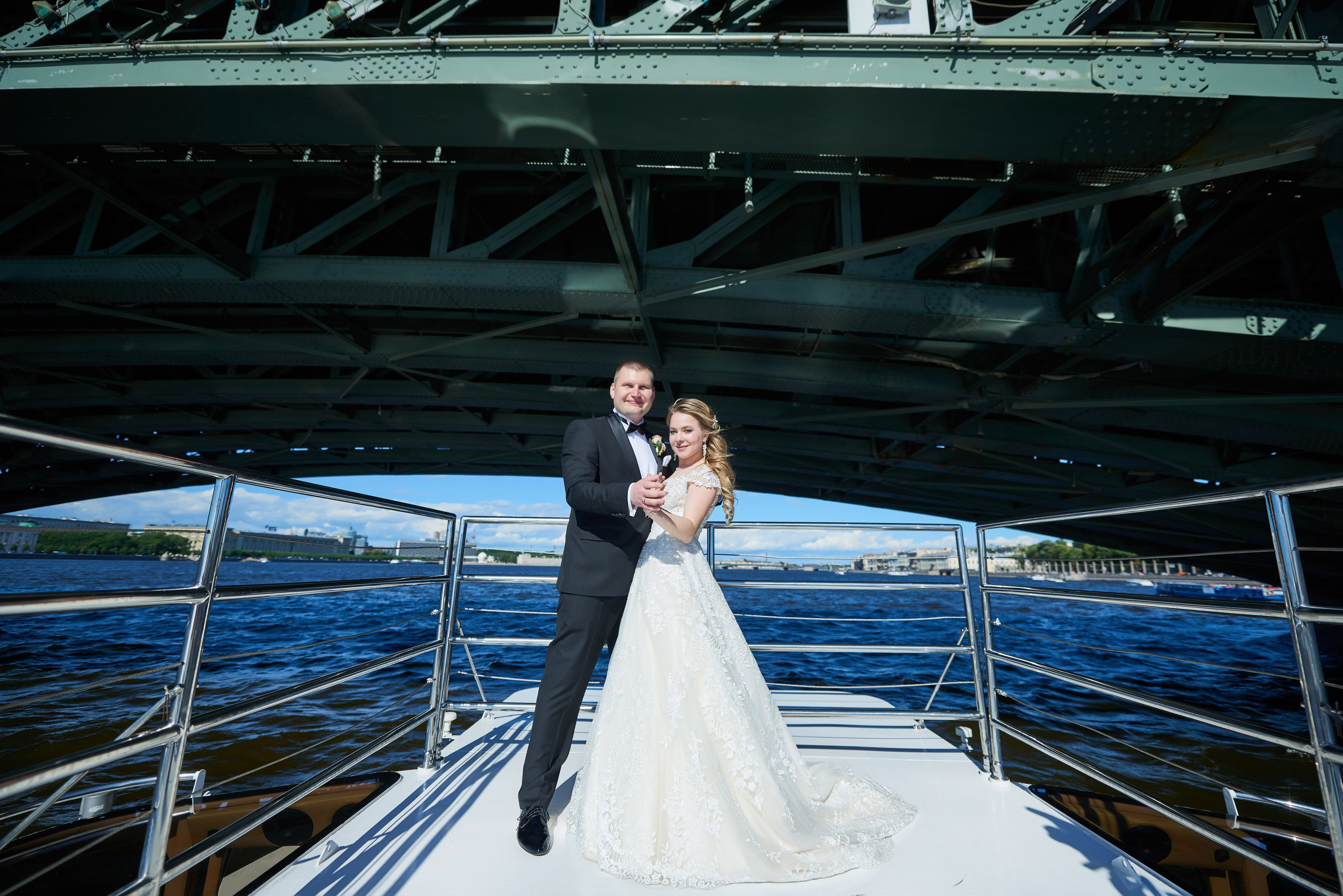 Юлия и Антон (Первый Дворец Бракосочетания, прогулка на Елагином острове). Портретный, семейный и свадебный фотограф в Санкт-Петербурге и в Пушкине Ширяев Денис