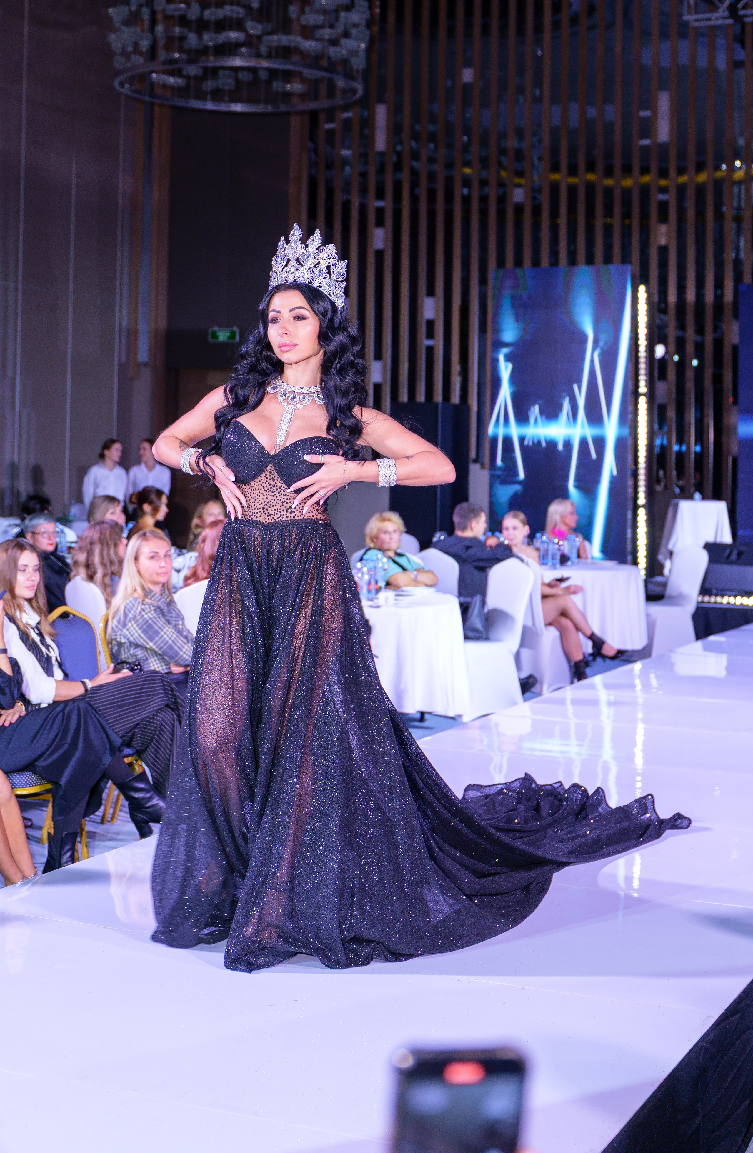 BITVA BRENDOV -модный показ. Сайт фотограф в Керчи Кислый Юрий