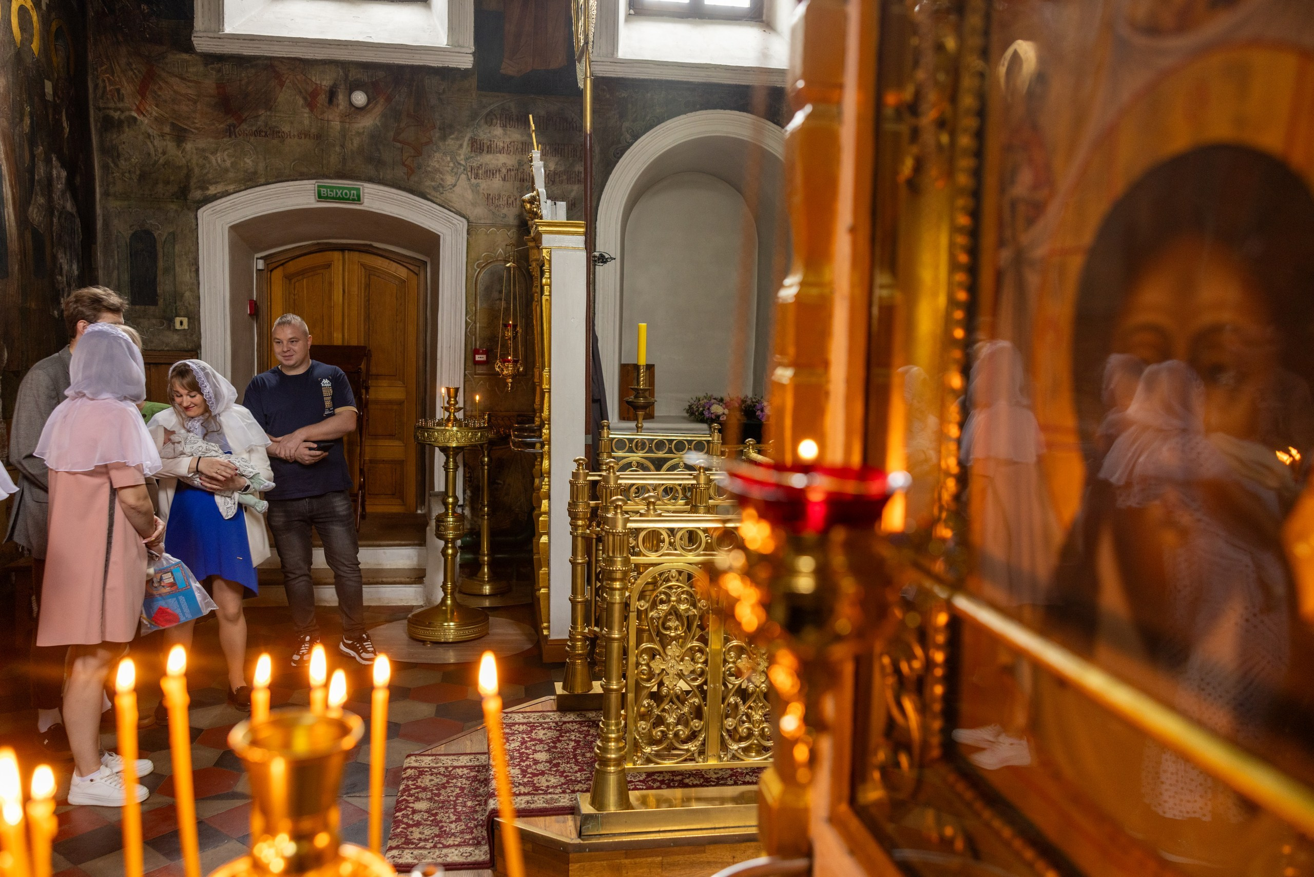 Образец репортажа крещения оригиналы, без искажений, без вспышки, светосильная оптика!. Фотограф в Туле Крупский АнДРей. Фотостудия «КАДР71» в Туле