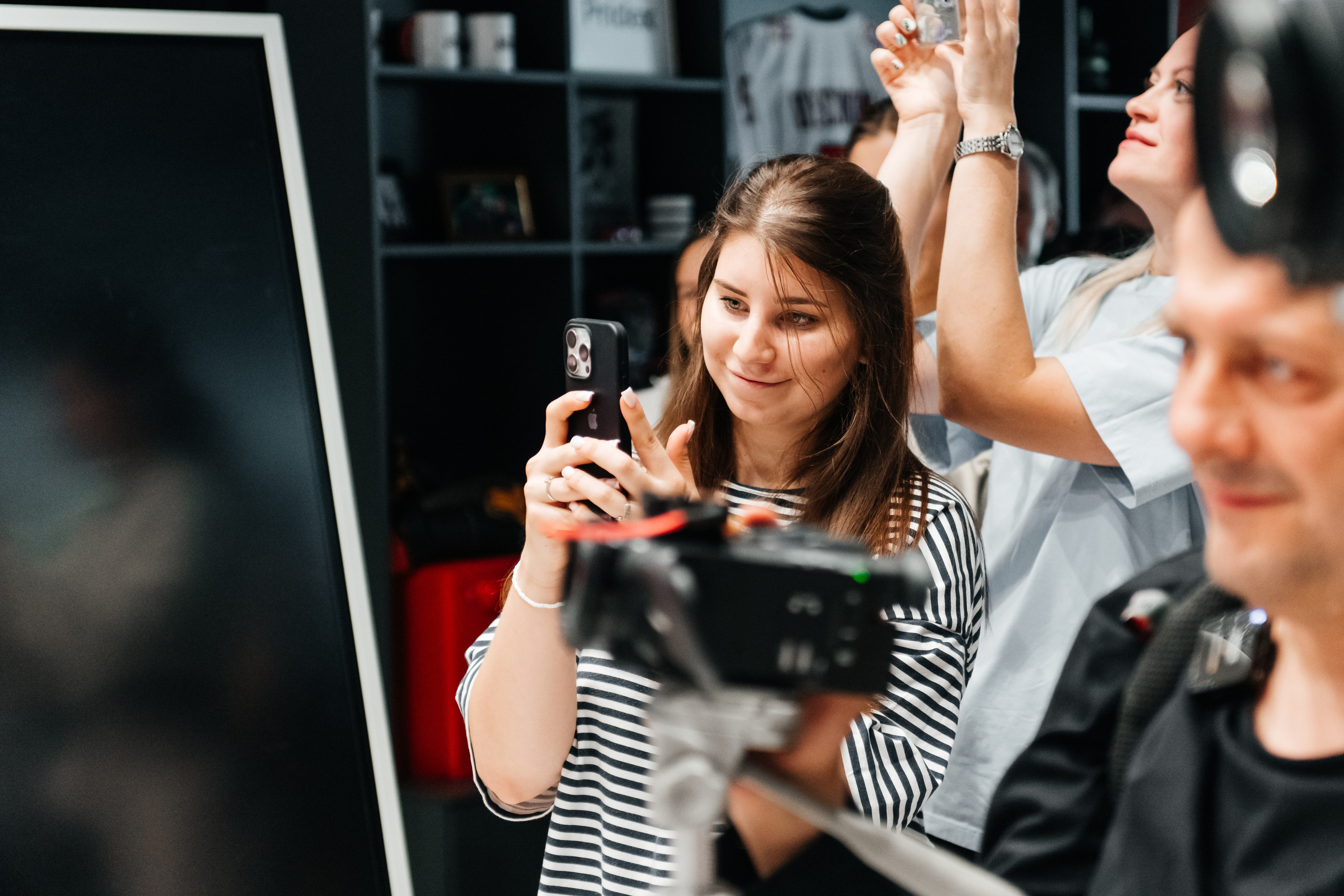 Открытие пространства ОfИС ОВИ х FONBET. ДИНА МИХНЕВА спортивный фотограф Москва