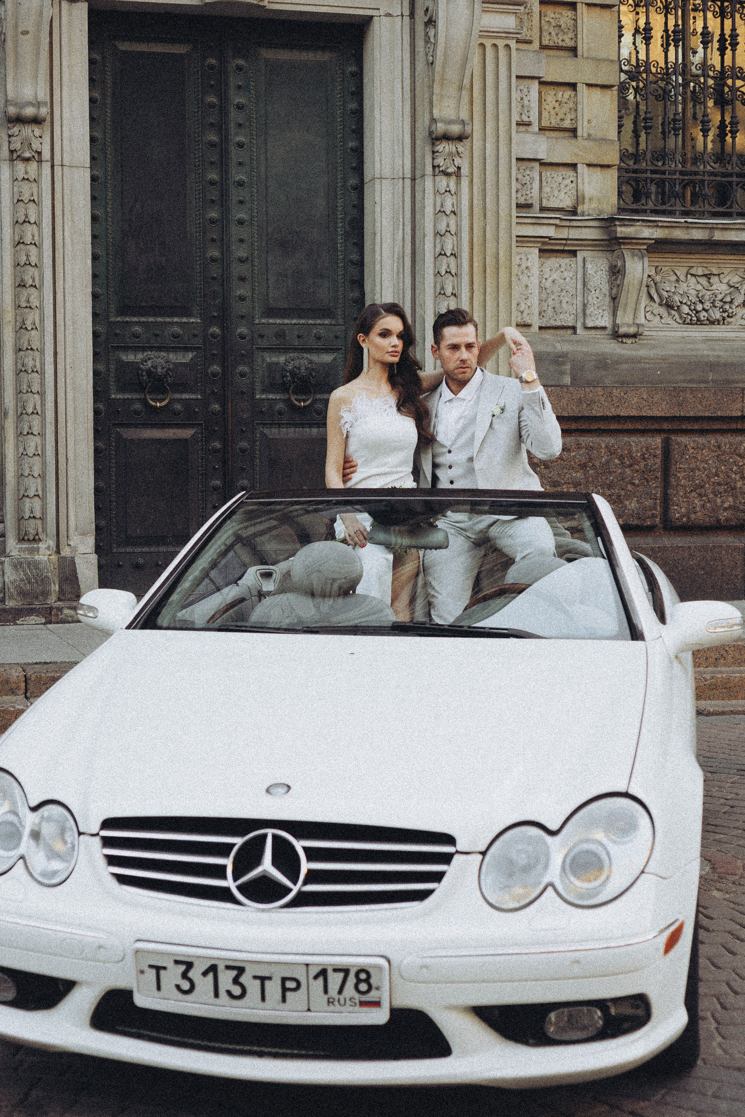 Свадебная сьемка у академии Штиглица. Профессиональный фотограф, Санкт-Петербург — Виктория Богомолова