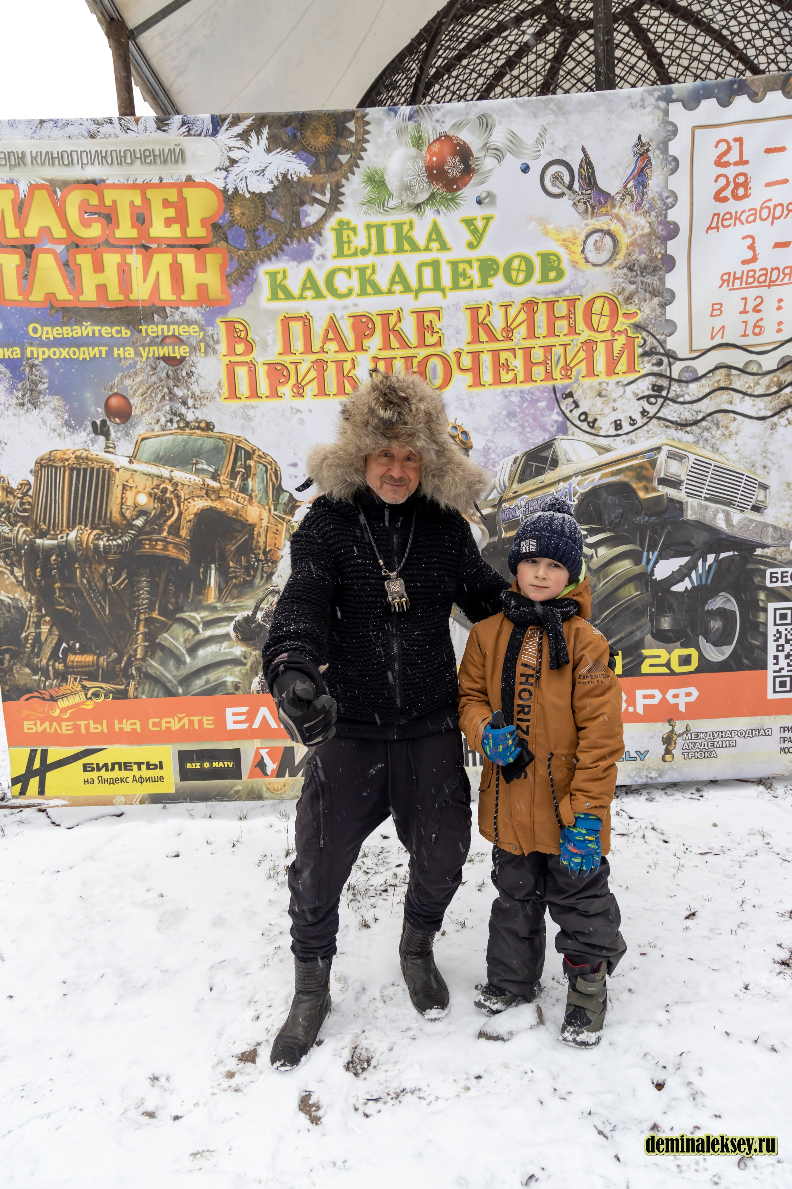 Танки против Монстр-Траков. Репортажный, семейный и студийный фотограф в Москве Демин Алексей