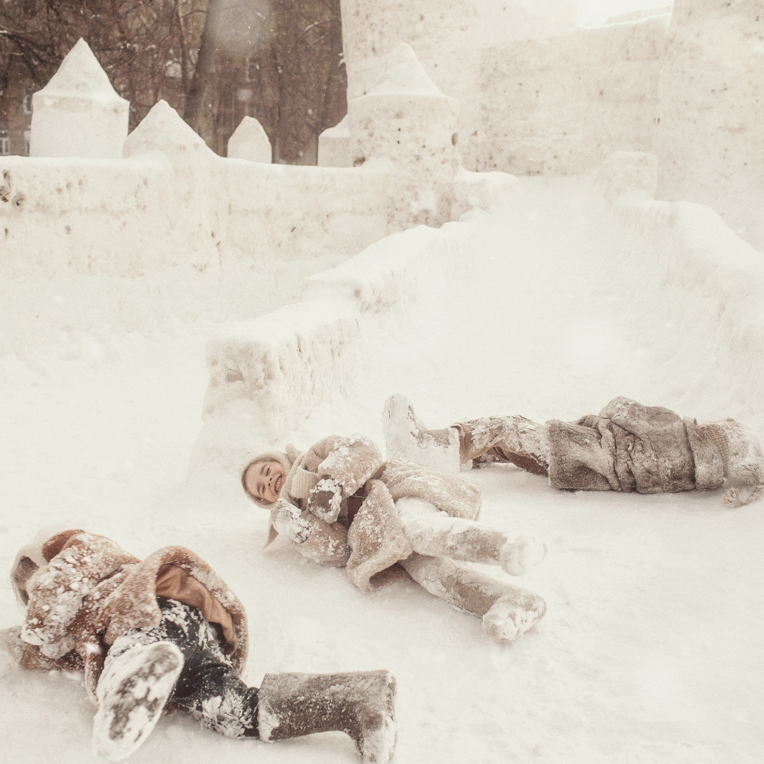 Старый двор. Фотограф и режиссер Сергей Спирин. Москва