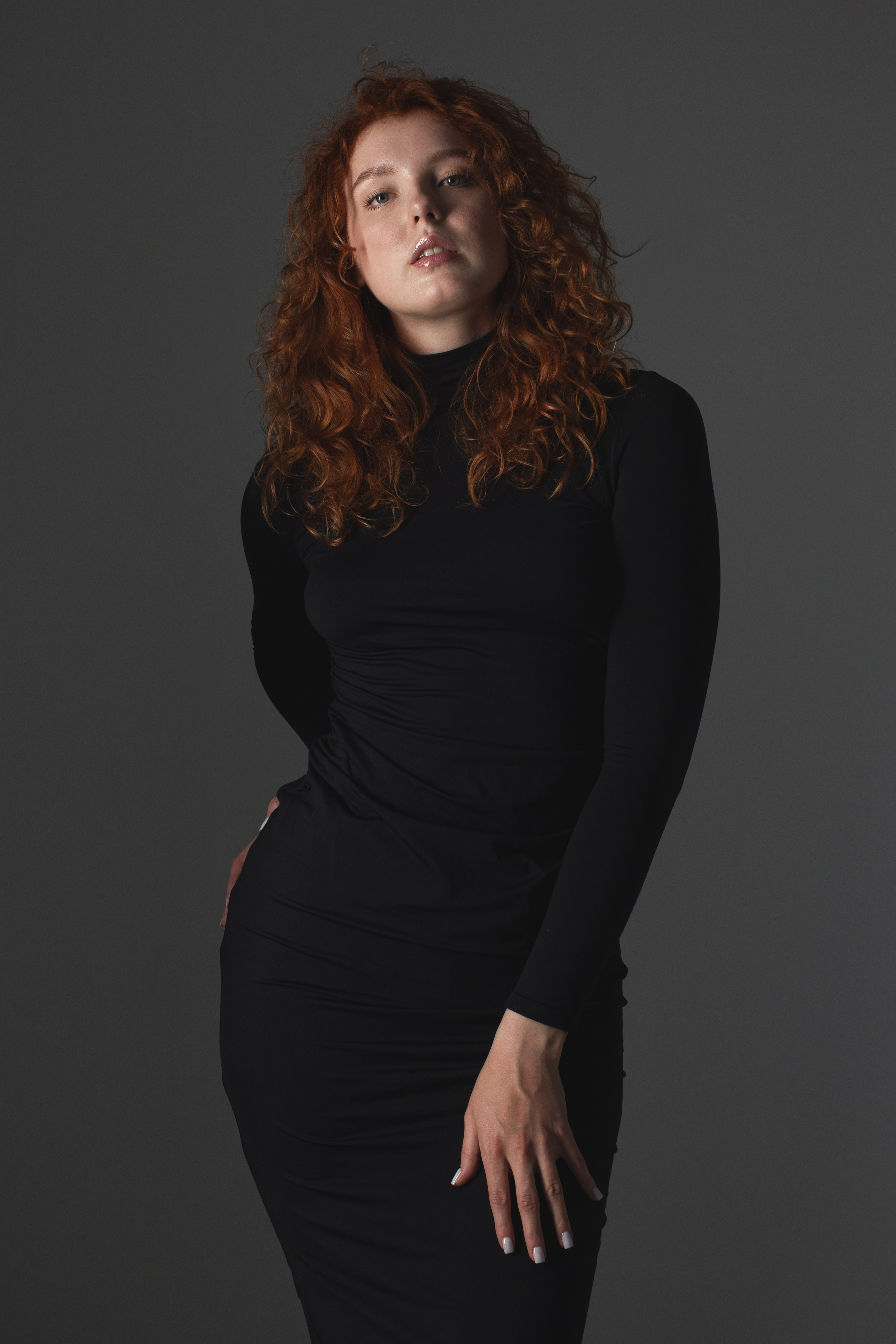 Алина Резвякова. Фотограф для брендов Любовь Батина (Спб/Мск)