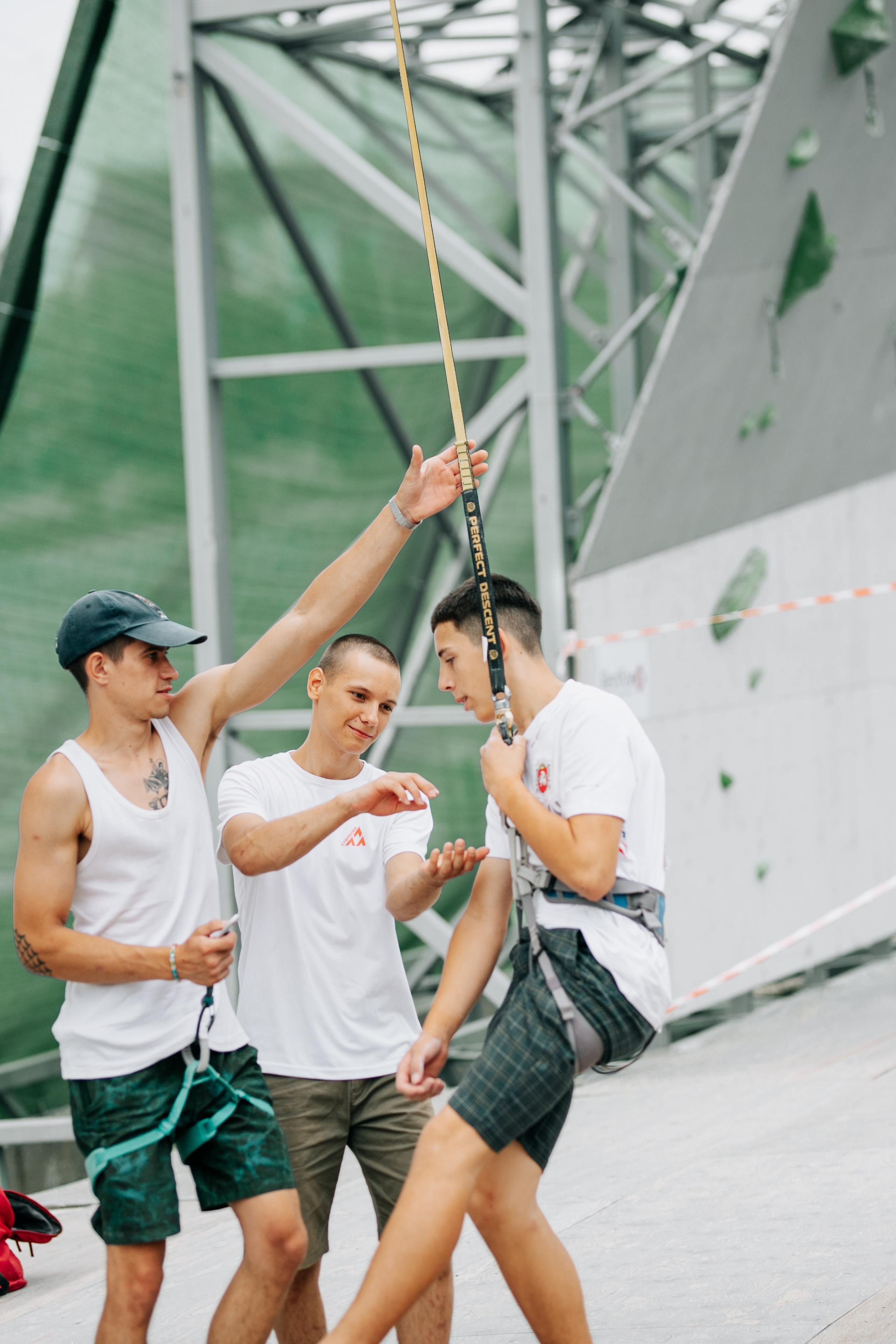 Соревнования по скалолазанию. Фотограф в Крыму
