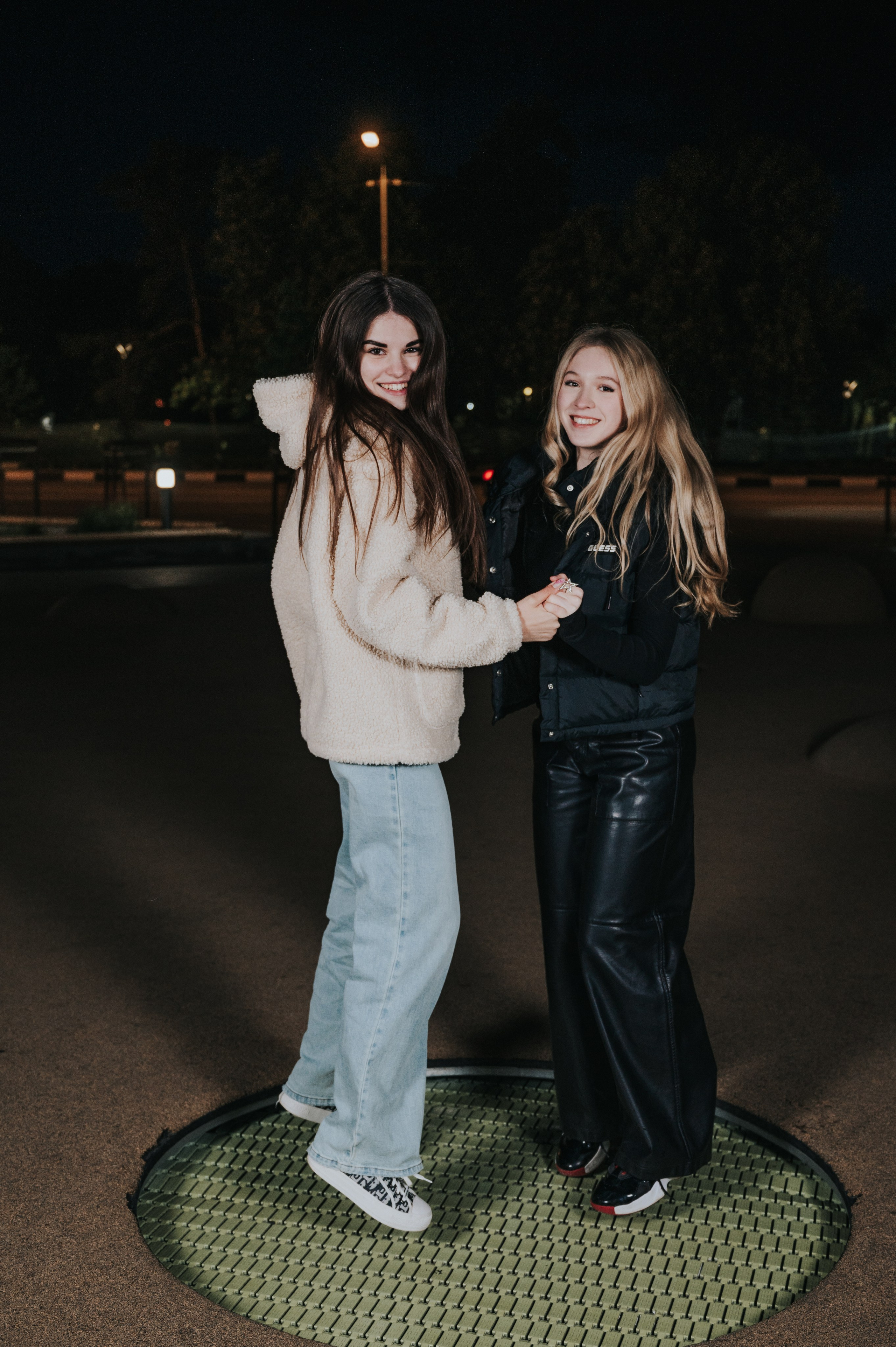 Ночная. Выпускные альбомы и Школьный фотограф в Алексеевке, Бирюче, Красном