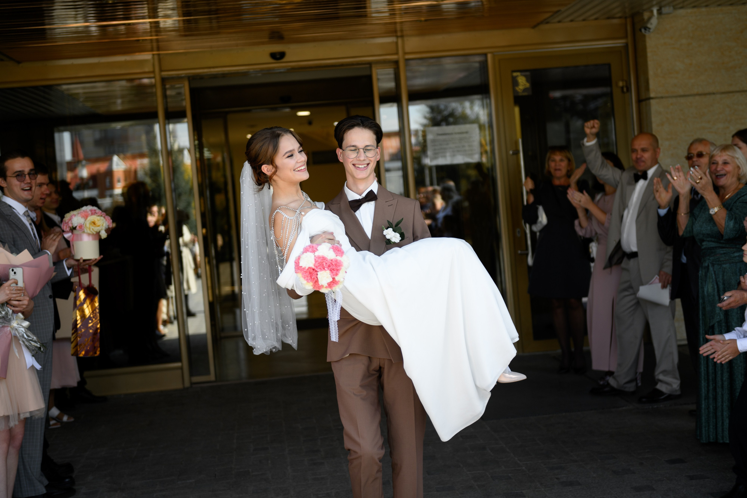 Иван и Виктория. Свадебный фотограф Иркутск Алексей Шульгин