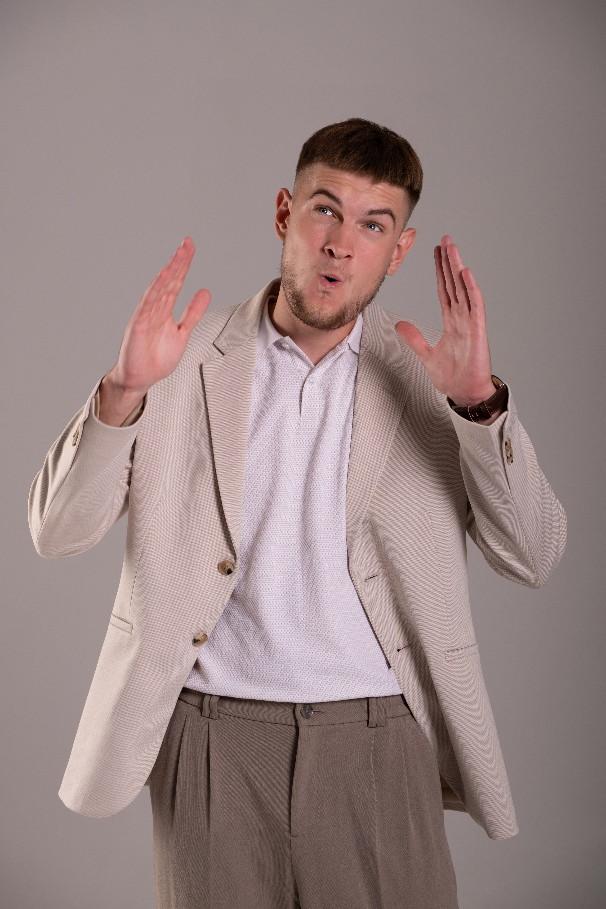 Владимир. Профессиональная фотосъемка в Крыму. Натуральные эмоции и живые кадры. Забронируйте дату прямо сейчас!