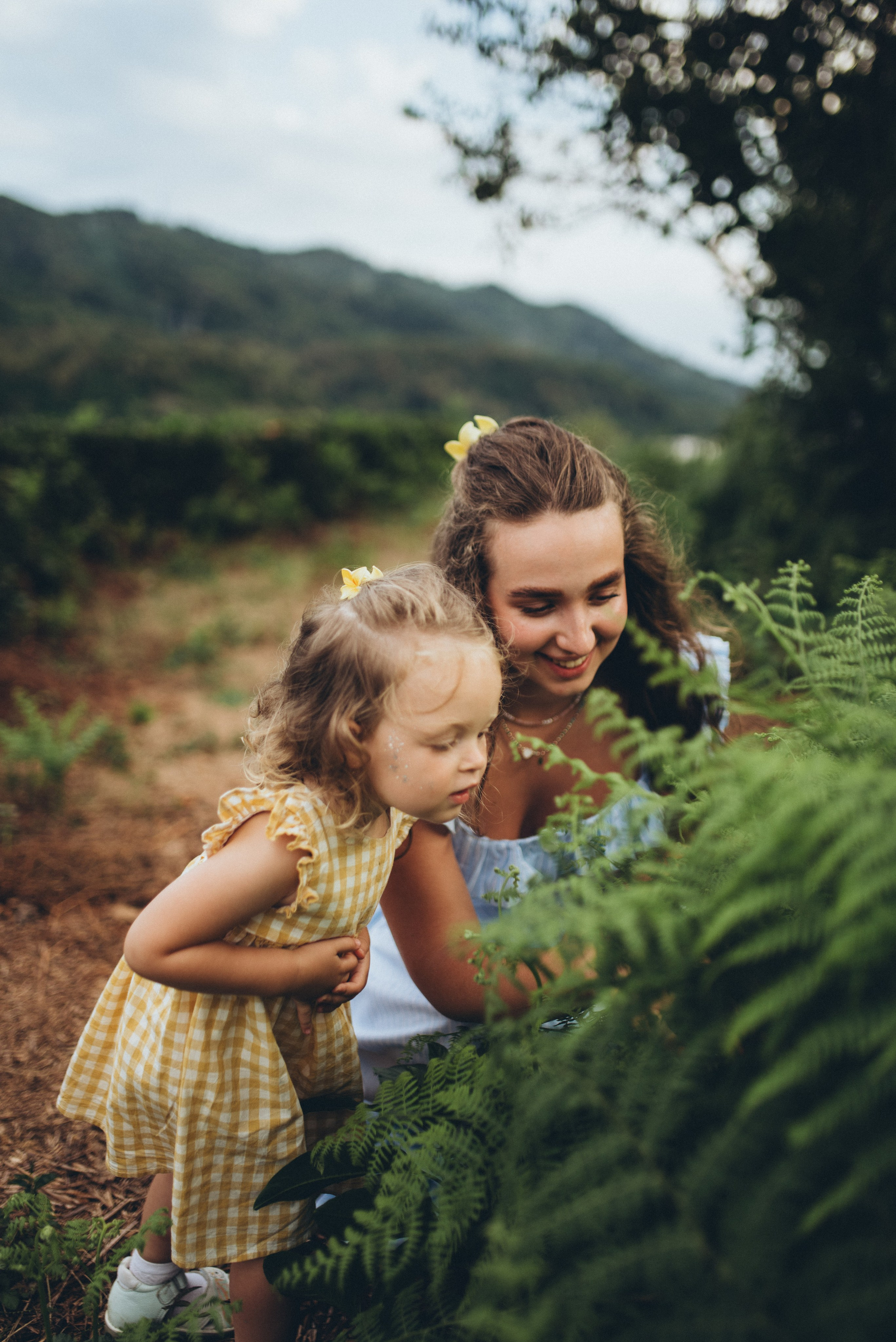 Семейная фотосессия на чайной плантации Сочи. Фотограф в Сочи — Маргарита Поганова