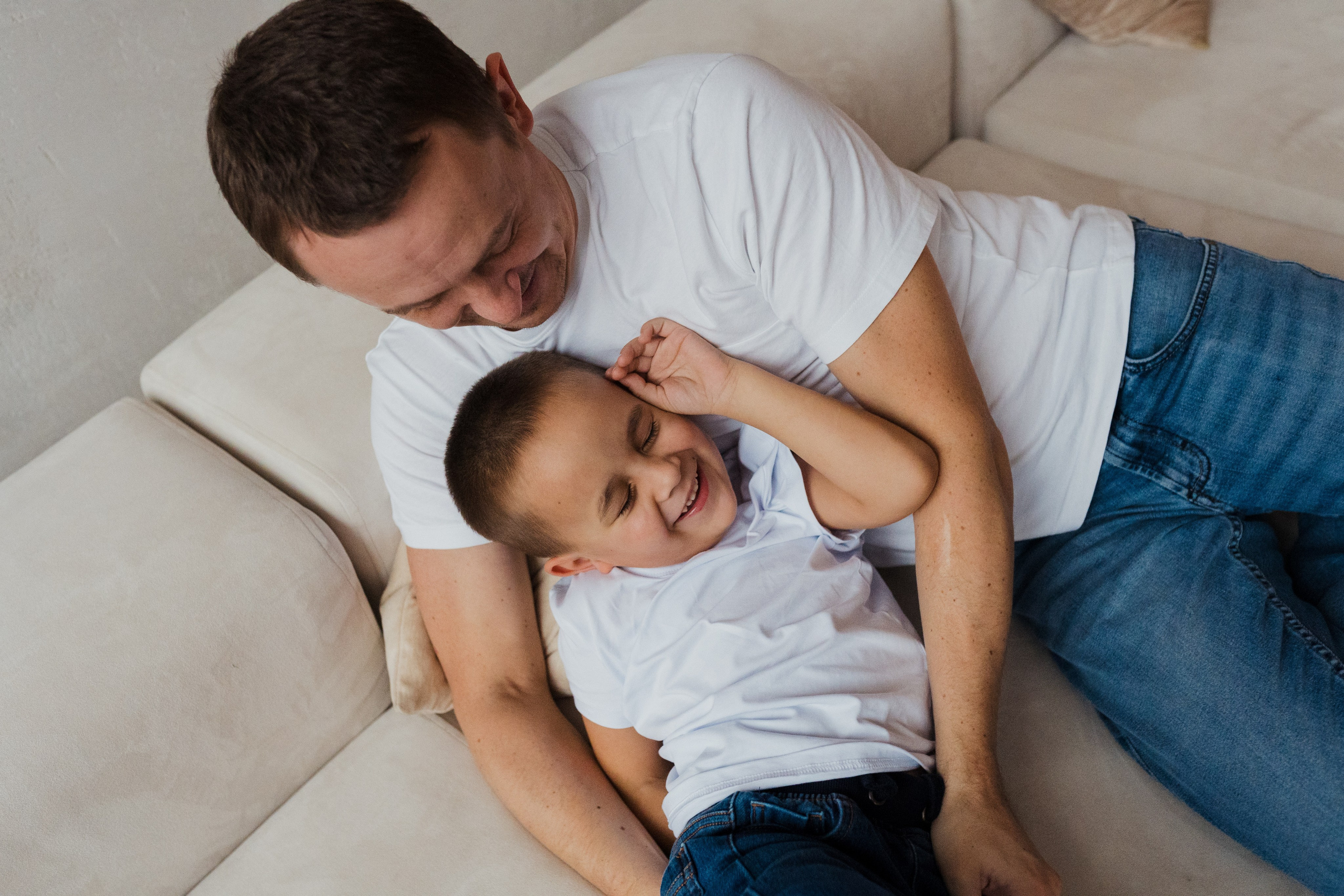 Семейная фотосессия в студии в Москве, семейный фотограф Анна Полушина. Свадебный фотограф в Москве Анна Полушина