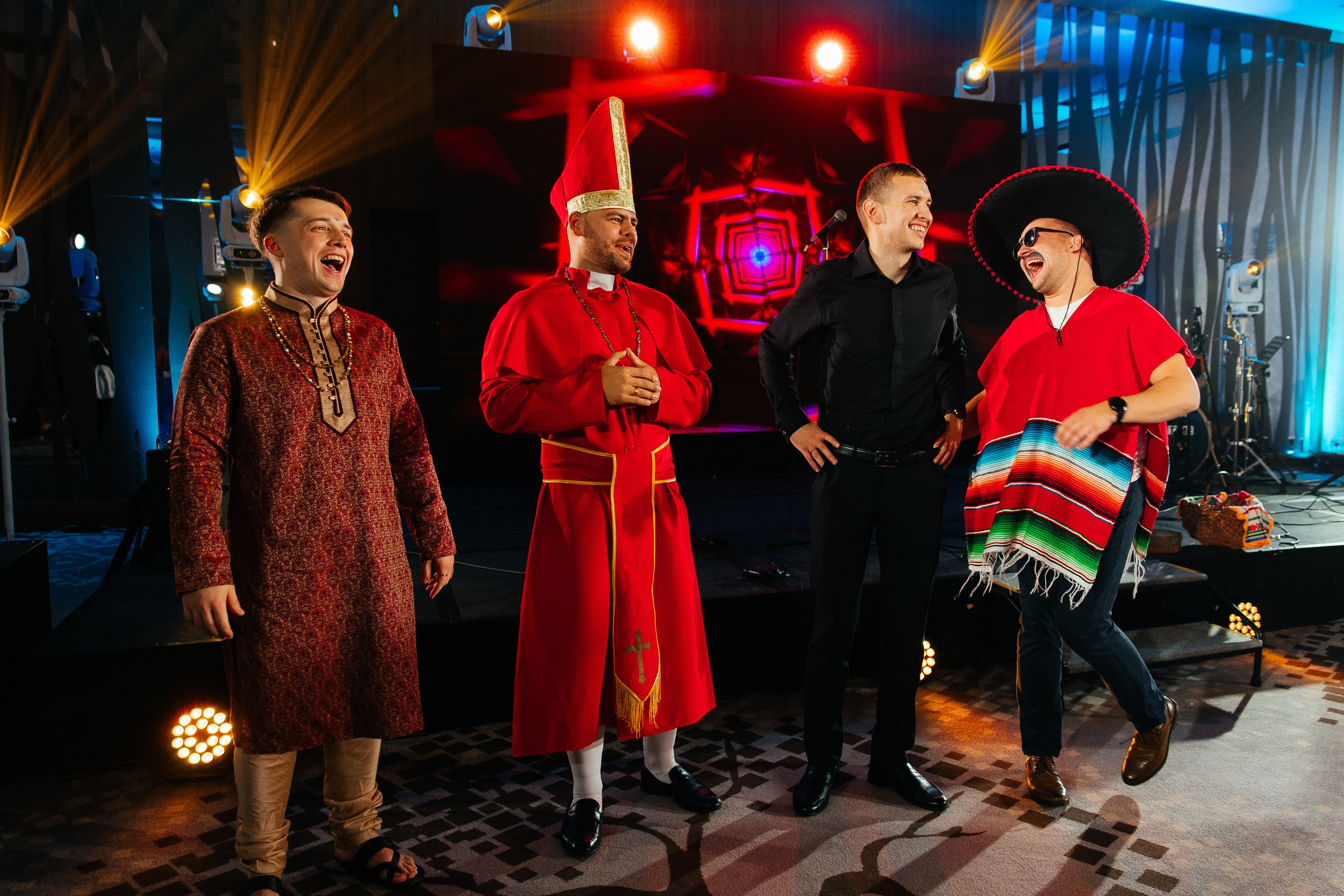 «Страны Мира». Свадебный фотограф Минск РБ